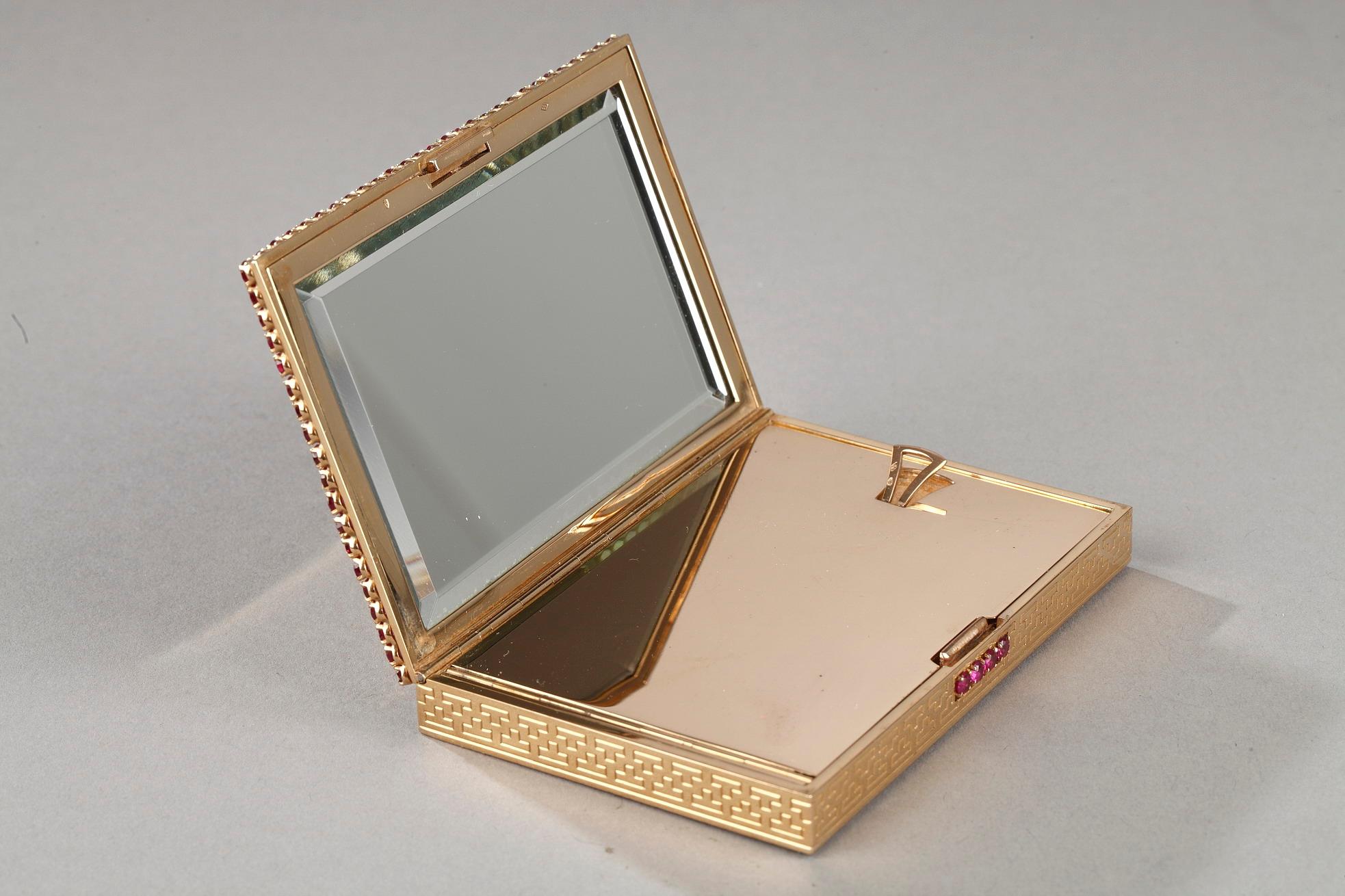 Gold and Rubis Compact, Art Deco For Sale 5