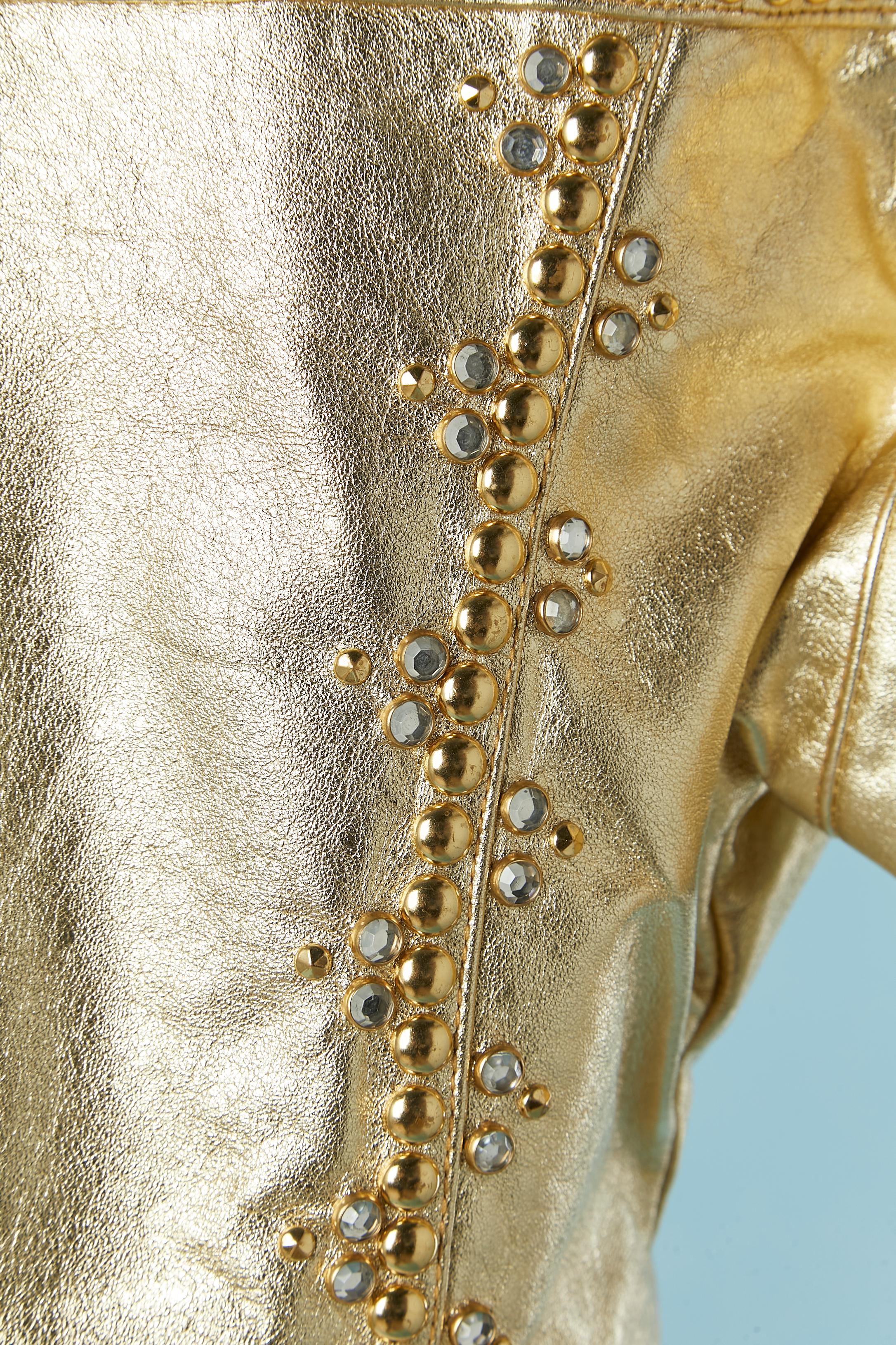 Giacca in pelle oro e argento con borchie e strass Posé in vendita 1