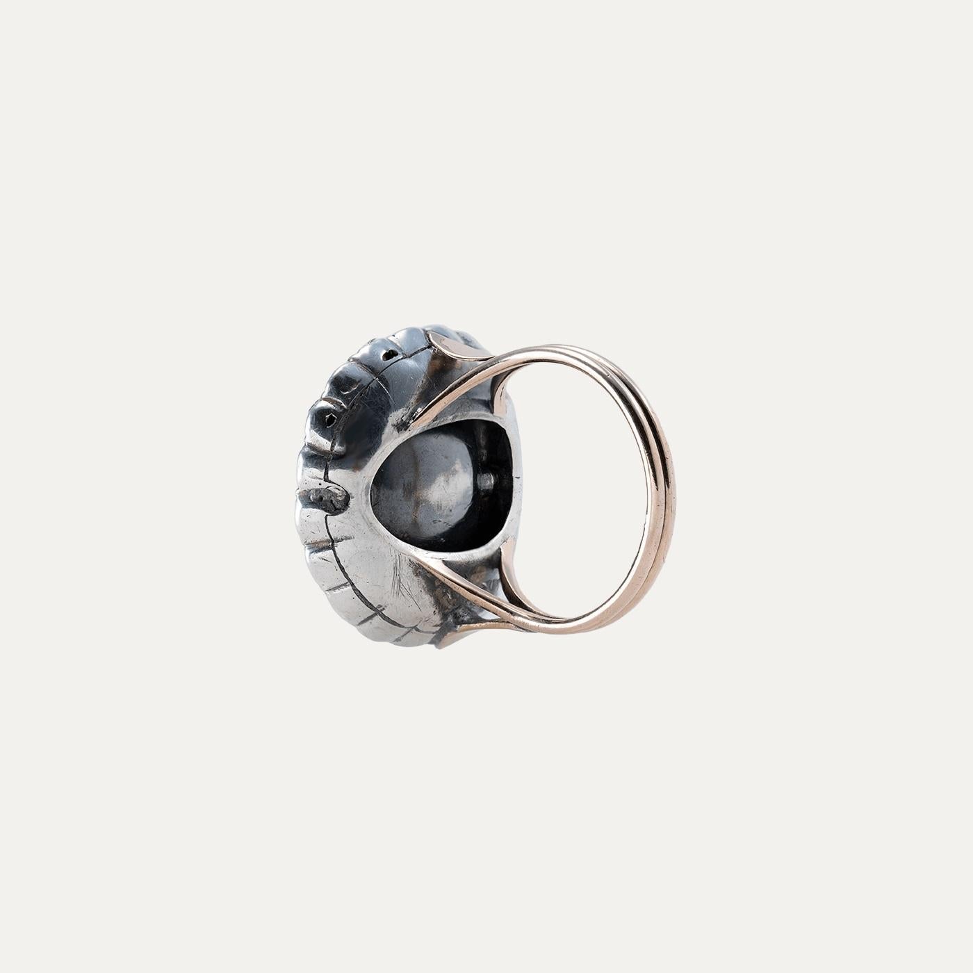 Portugiesischer Ring aus Gold und Silber des XVIII. Jahrhunderts mit Amethyst und Chrysolit (Edwardian) im Angebot