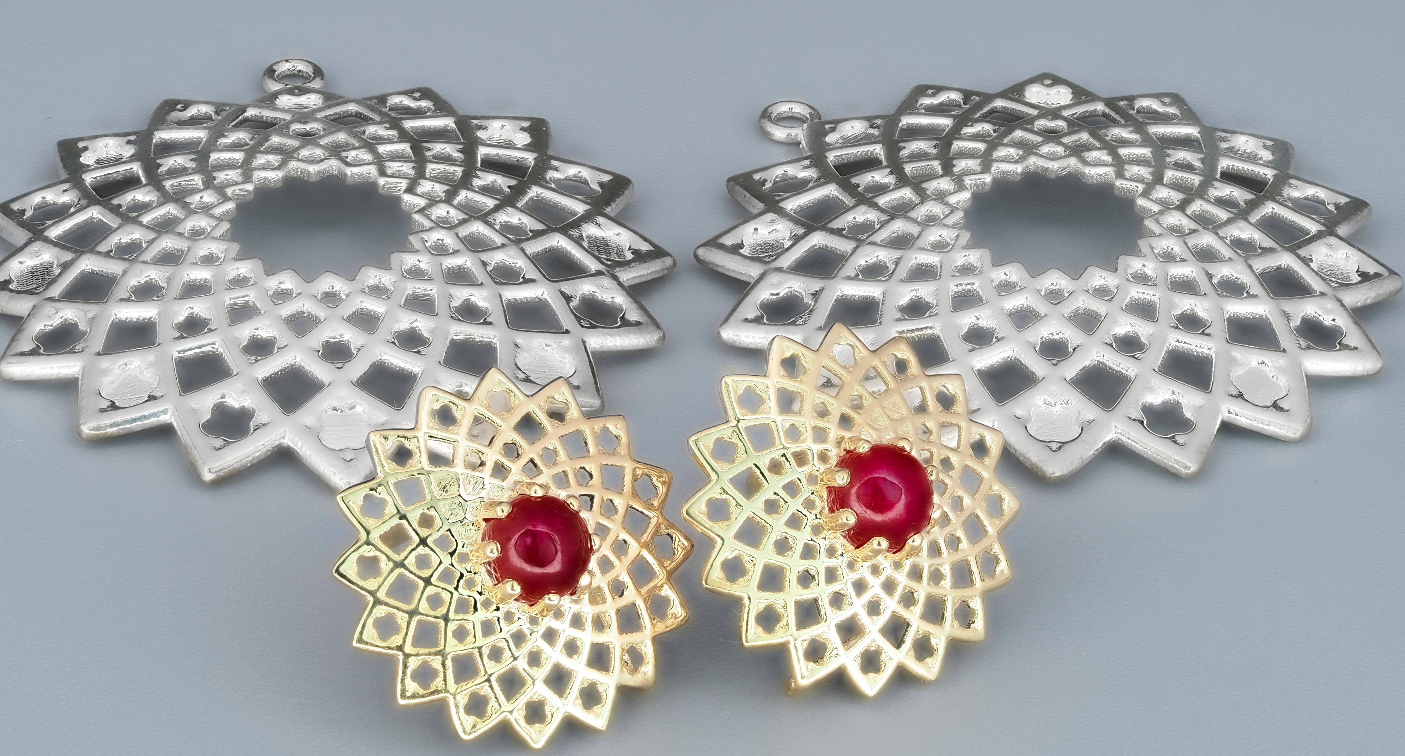 Ruby earrings. Gold and Silver Transformable Earrings Studs with Rubies In New Condition For Sale In Istanbul, TR