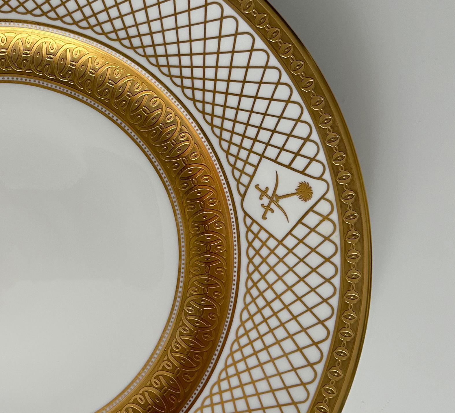 Gold Plate Gold and White Decorative Porcelain Plate in Barocco Style by De Lamerie For Sale