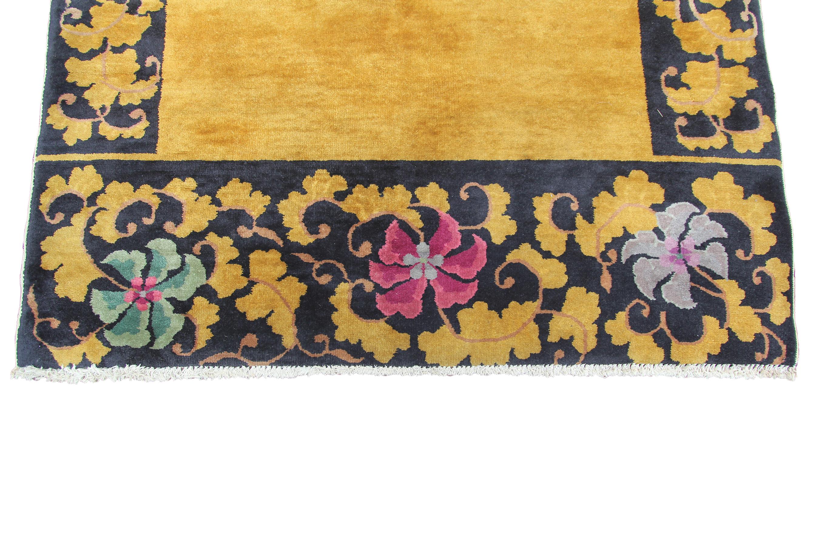 Antiker, goldener, antiker, chinesischer Art-Déco-Teppich Walter Nichols, Schwarz, 4x7 122x203cm (Frühes 20. Jahrhundert) im Angebot