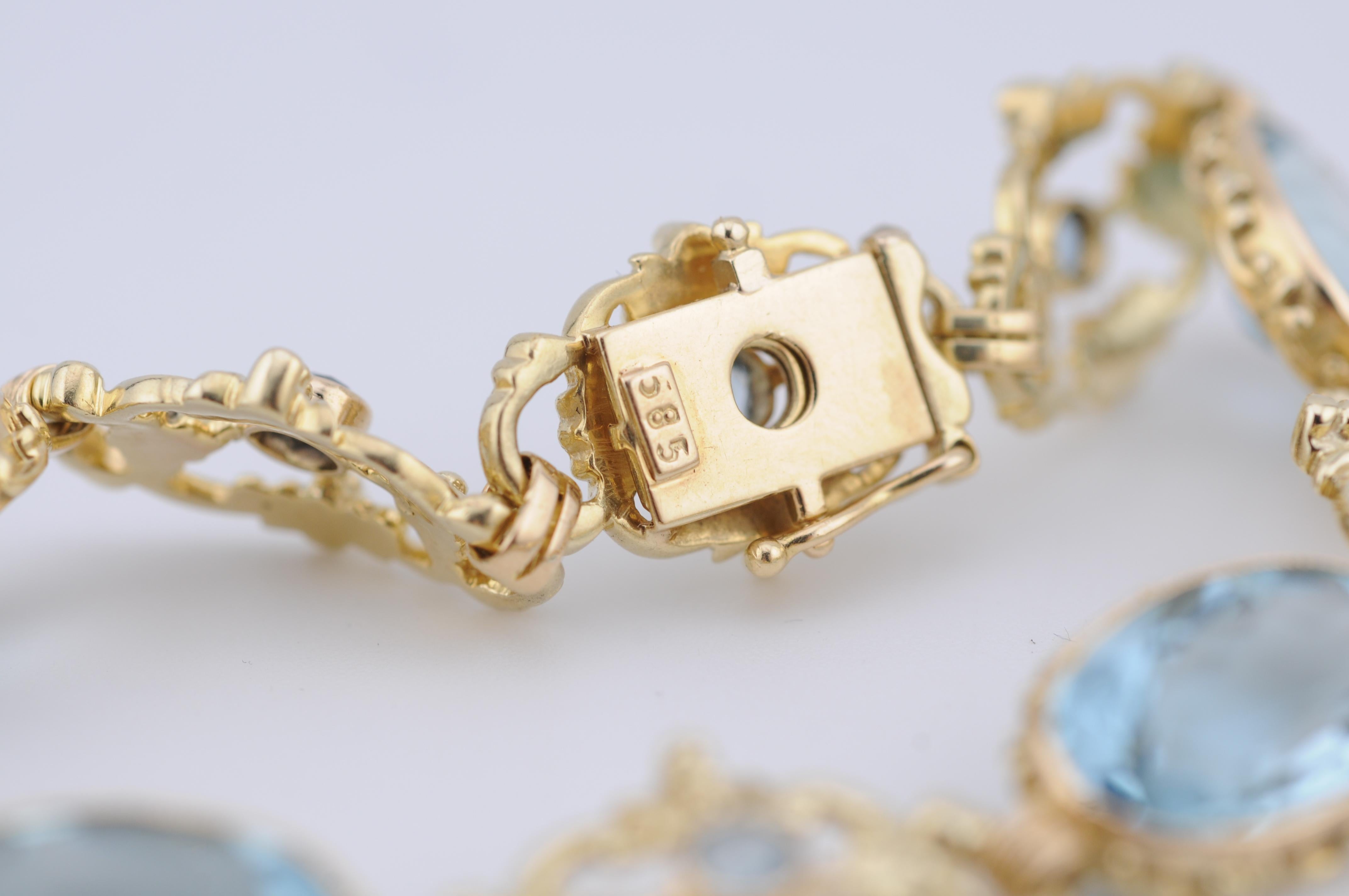 Gold Aquamarine Bracelet – 4×5 ct, Medium Blue For Sale 6
