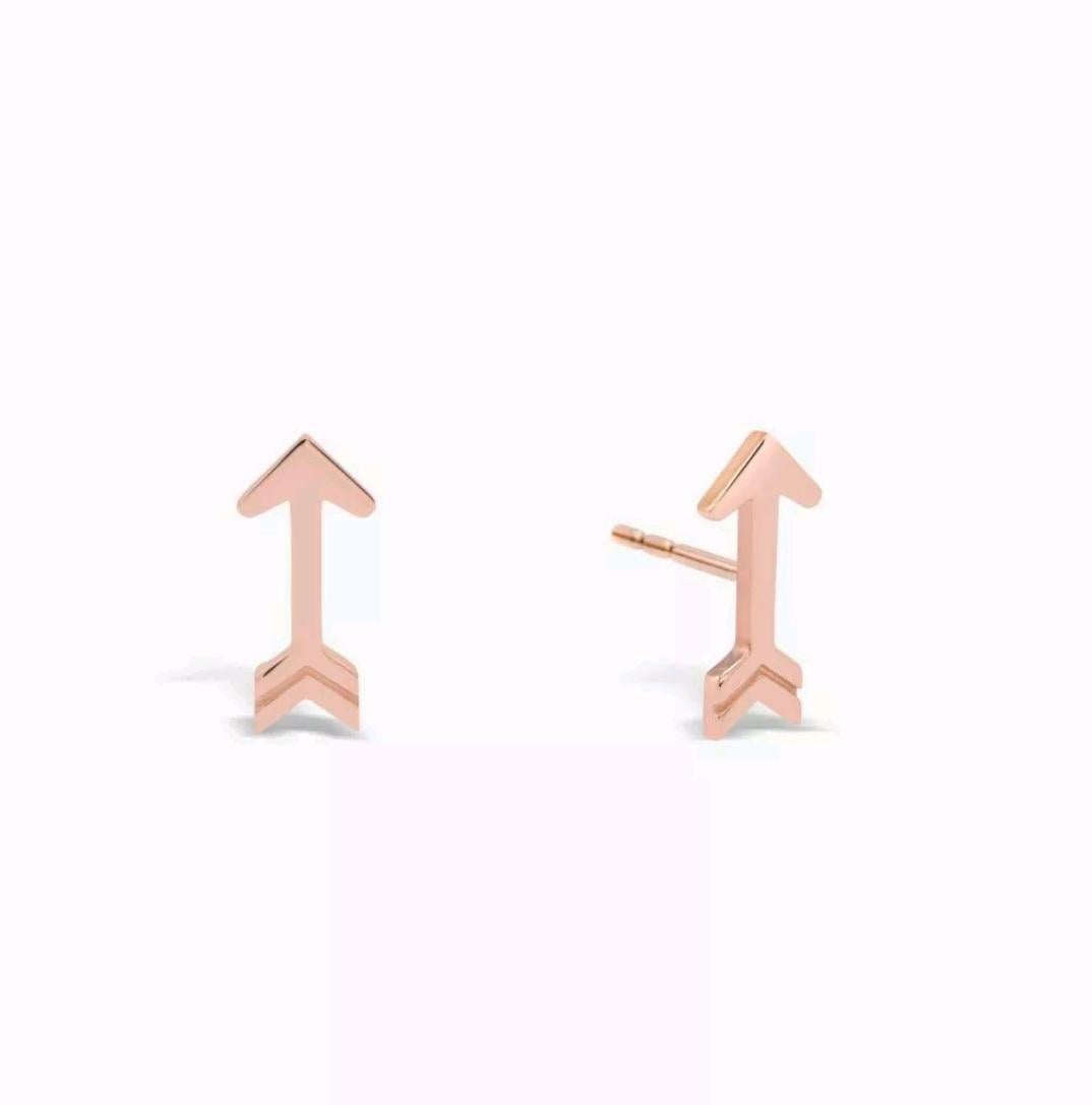 Gold Arrow Earrings 14K Stud Yellow Gold Minimalist Earring Set Birthday Gift. For Sale 1