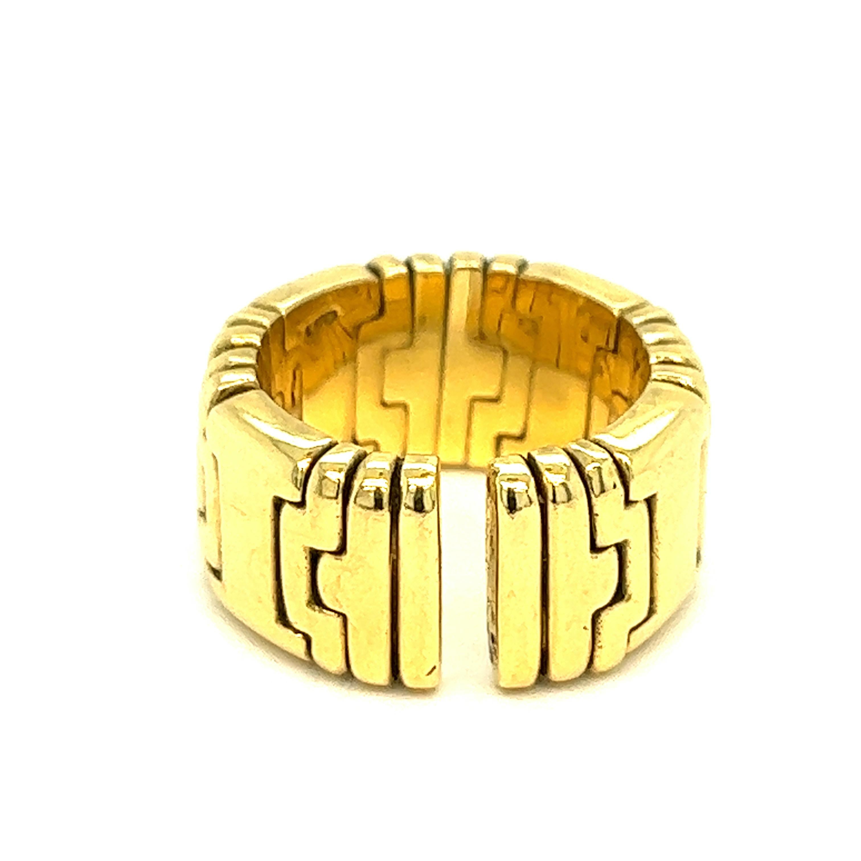 Women's Gold Band Ring For Sale