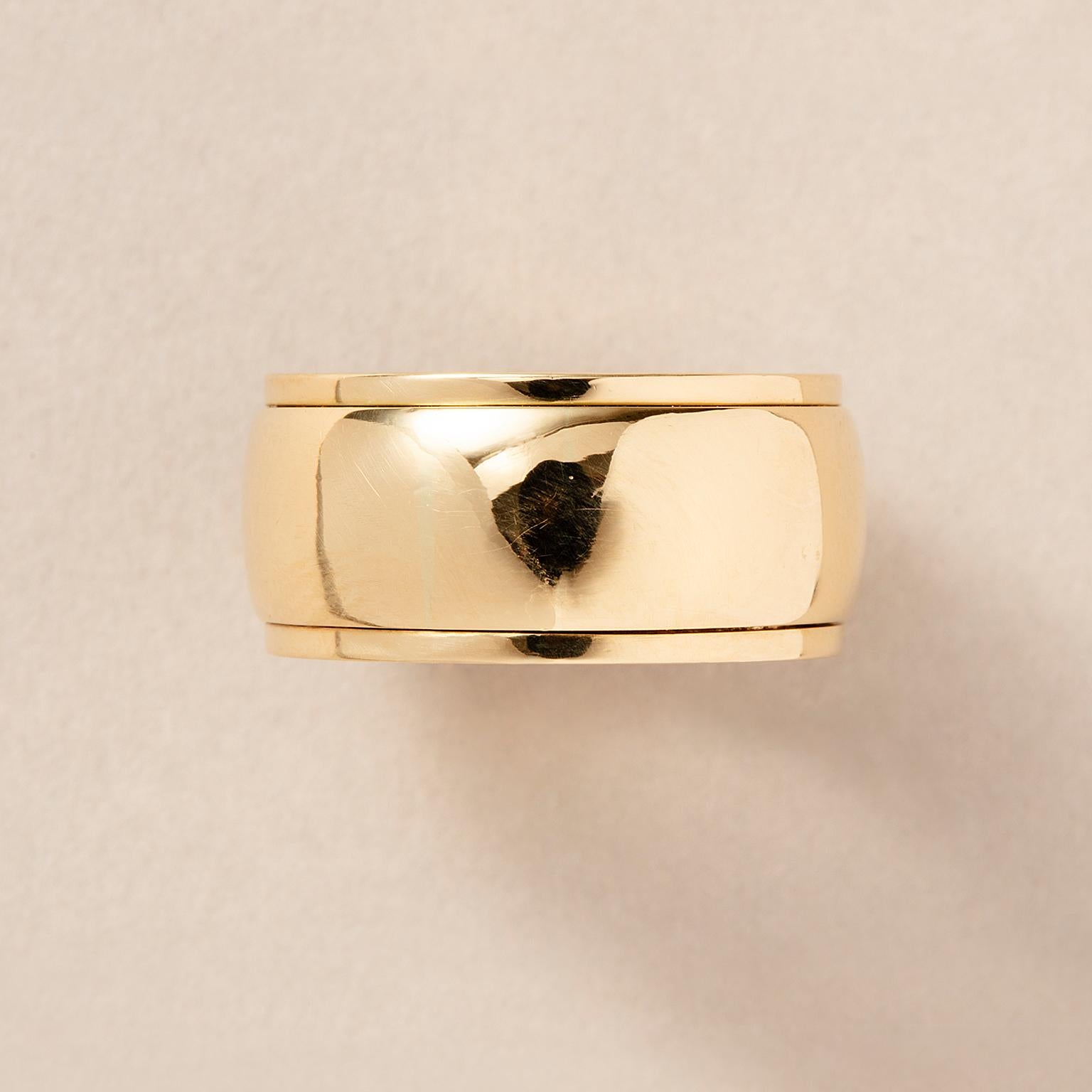 anello a fascia in oro con tre diamanti In condizioni buone in vendita a Amsterdam, NL
