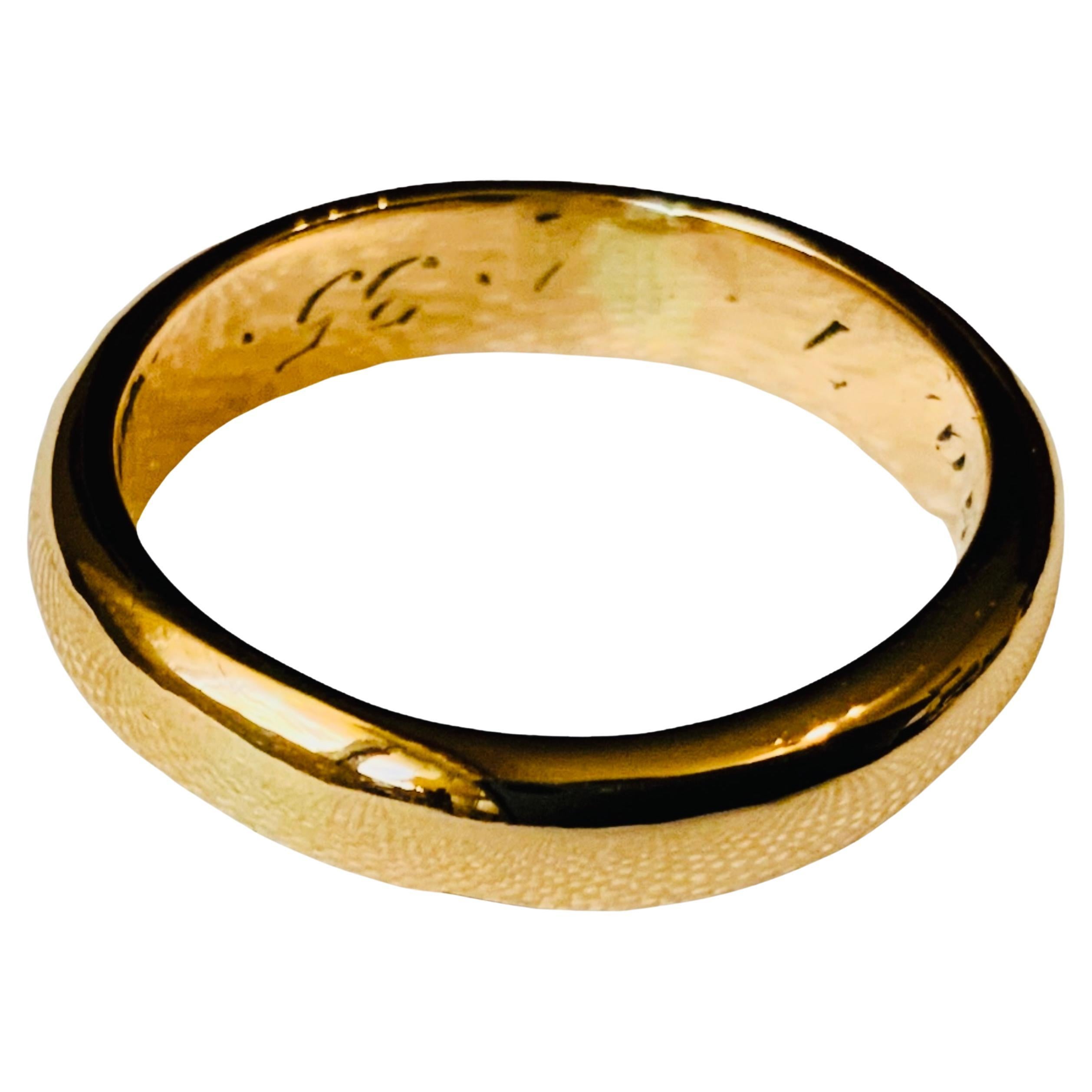  Gold Band Wedding Ring For Sale