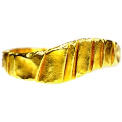 GEMOLITHOS Gold Bangle "Fabric" 18 Karat, 1980s