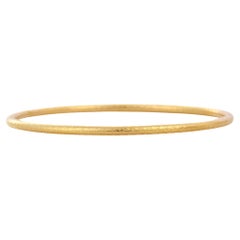 Gold Bangle in 18 Karat Solid Yellow Gold