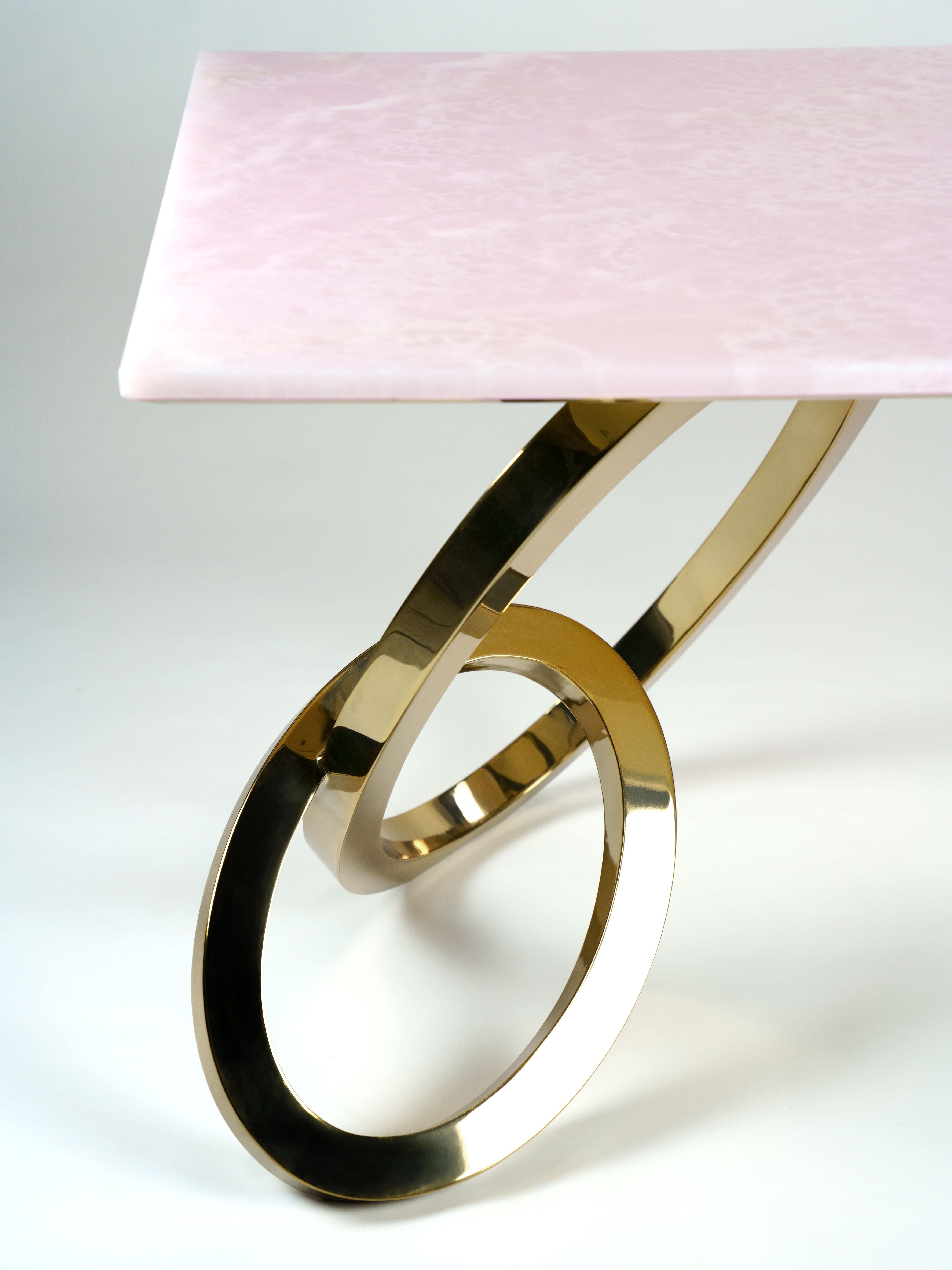 Italiano Scrivania Gold Bangles di Barberini & Gunnell in vendita