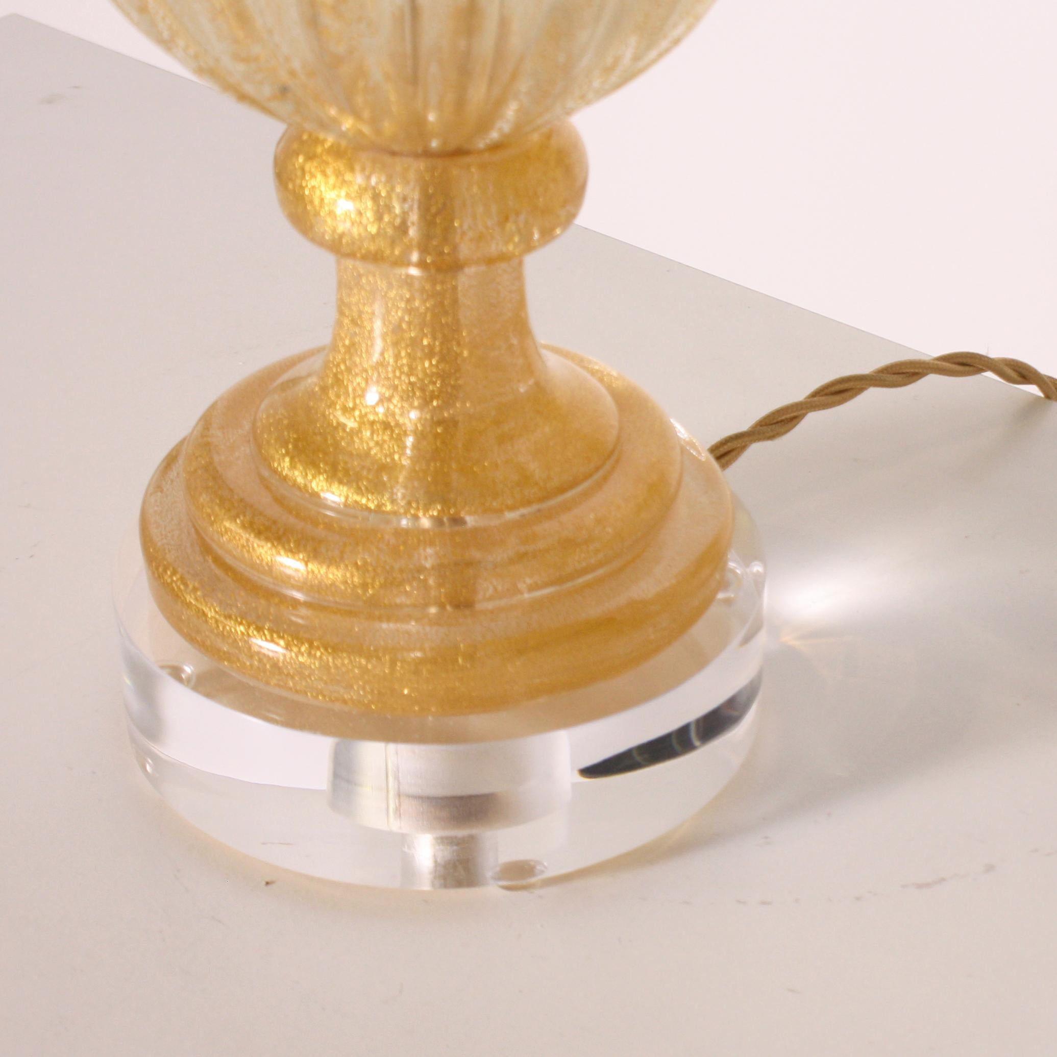 Gold Barovier & Toso Lamp, circa 1950 In Good Condition In Dallas, TX