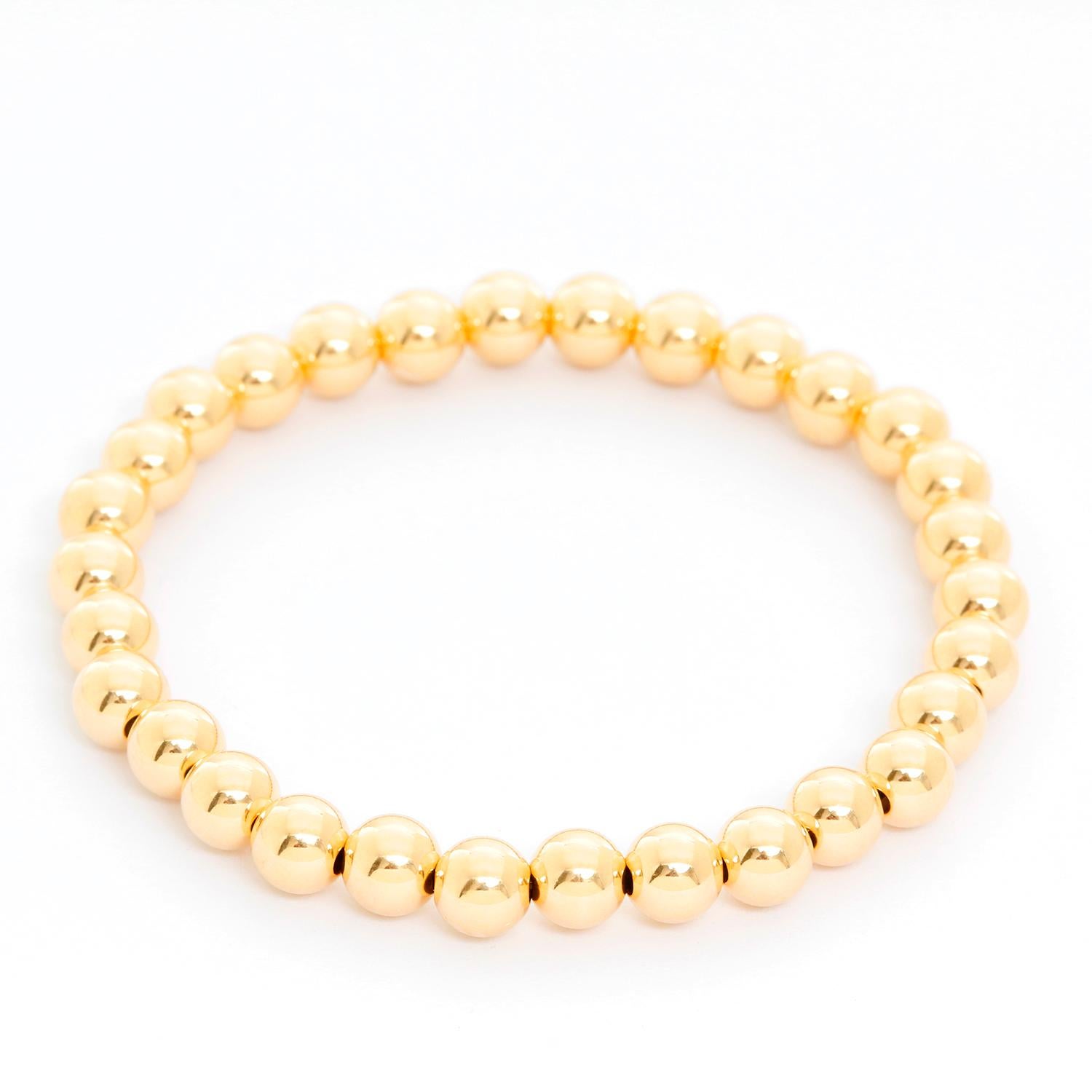 Gold Bead Ball Stretch Bracelets In New Condition In Dallas, TX