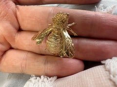 Gold Bee Brooch 14KT yellow gold Wasp