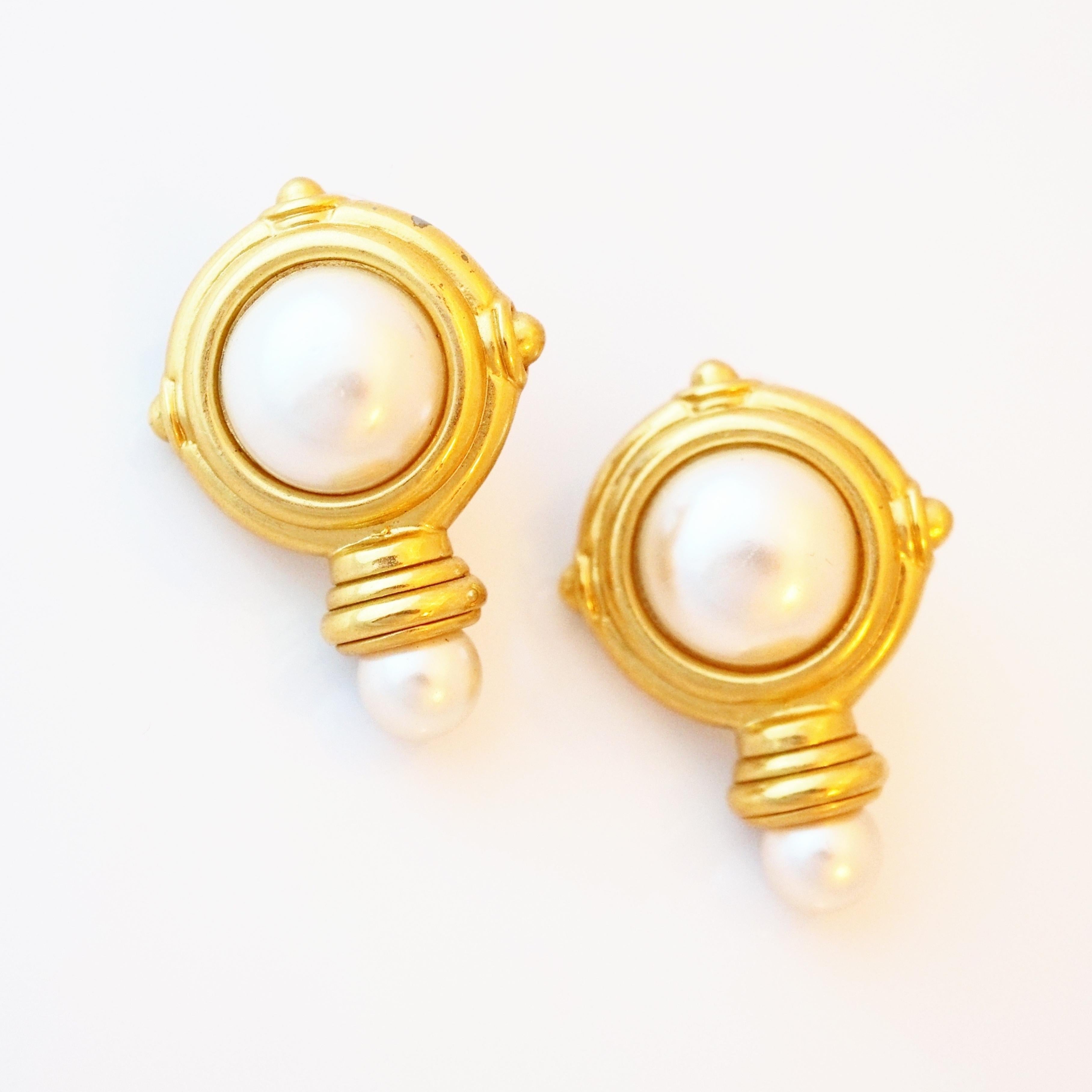 Gold Bezel Pearl Drop Earrings By Kenneth Jay Lane, 1990s In Good Condition For Sale In McKinney, TX
