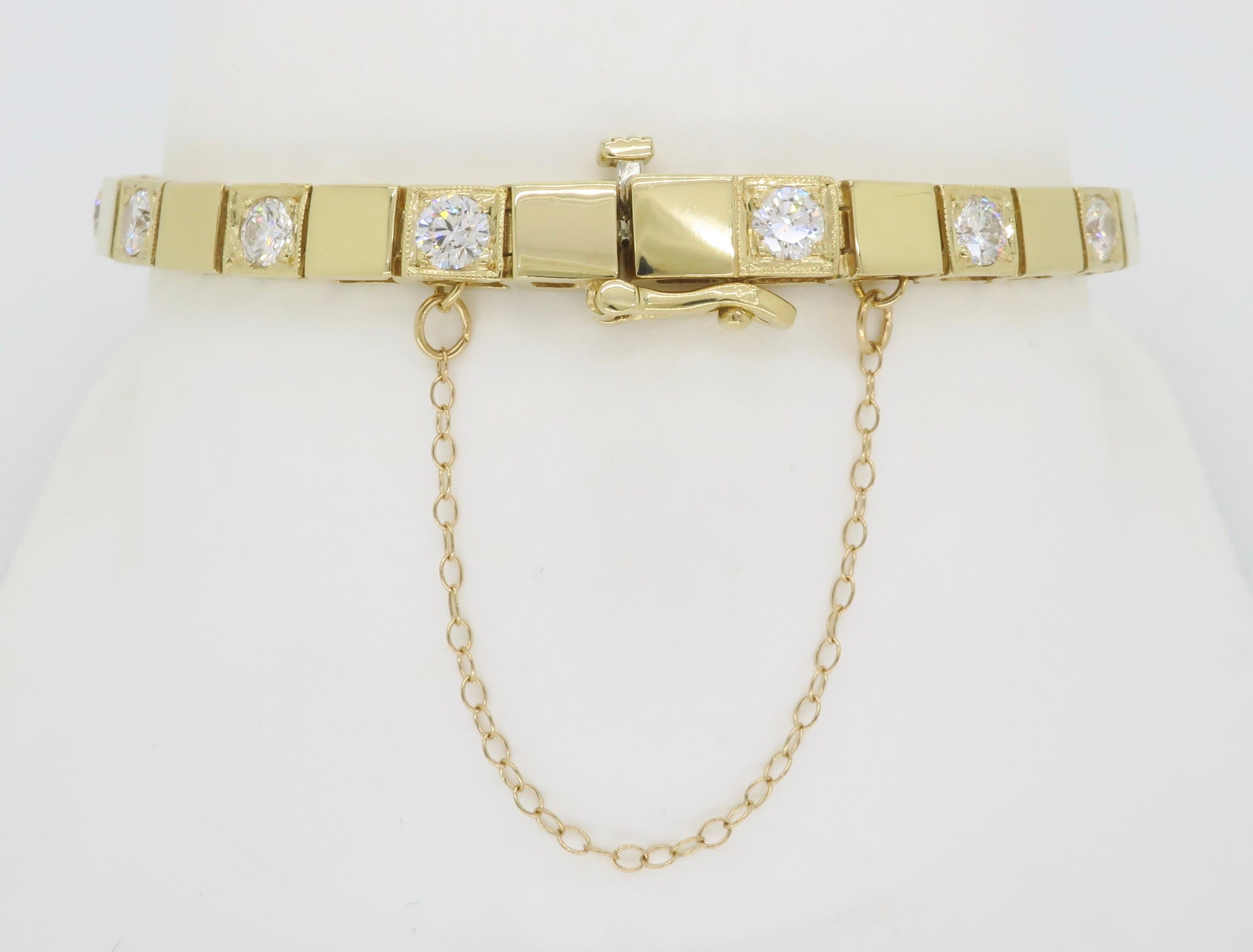 Round Cut Gold Block and 3.20ctw Diamond Bracelet  For Sale