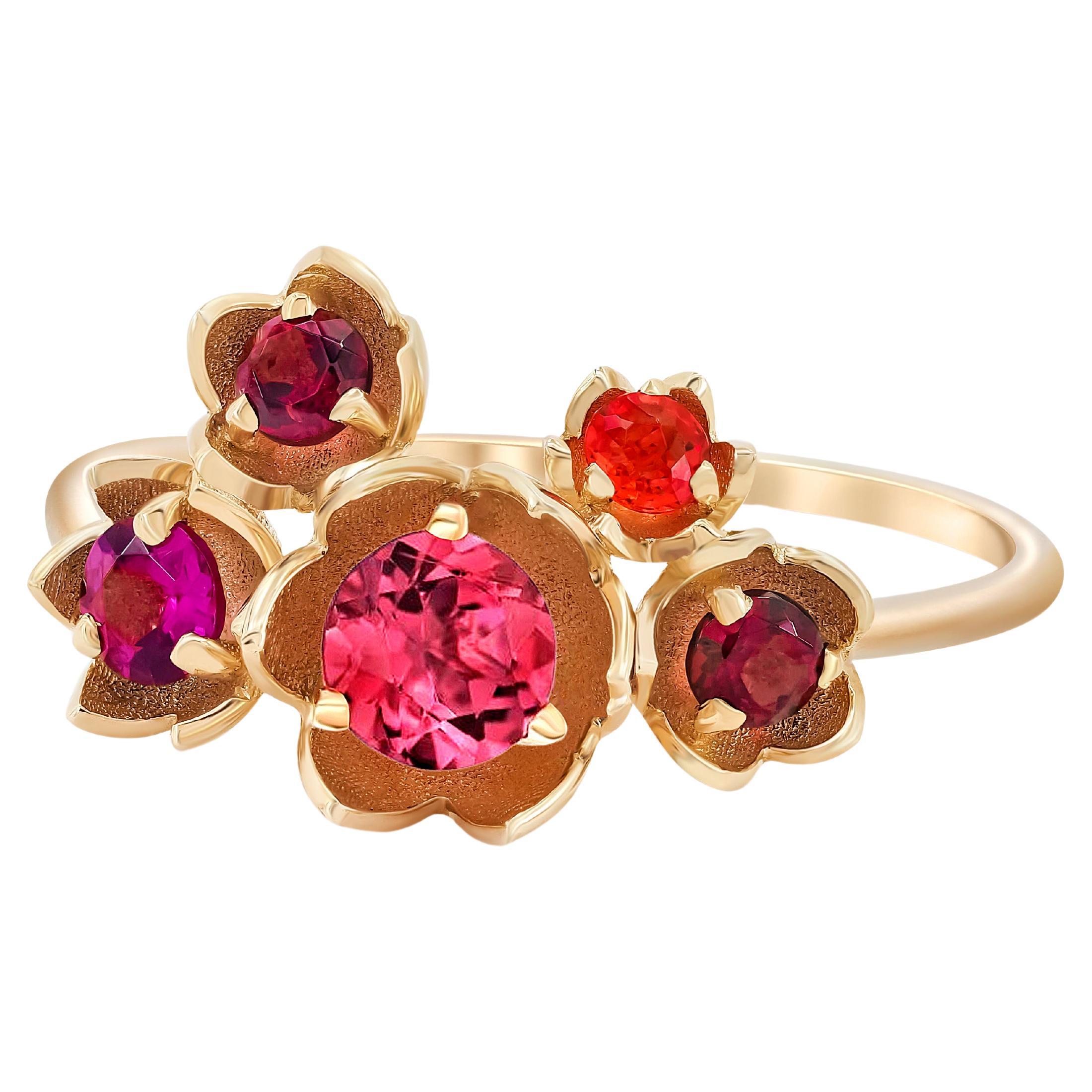 Gold blossom flower ring.  For Sale