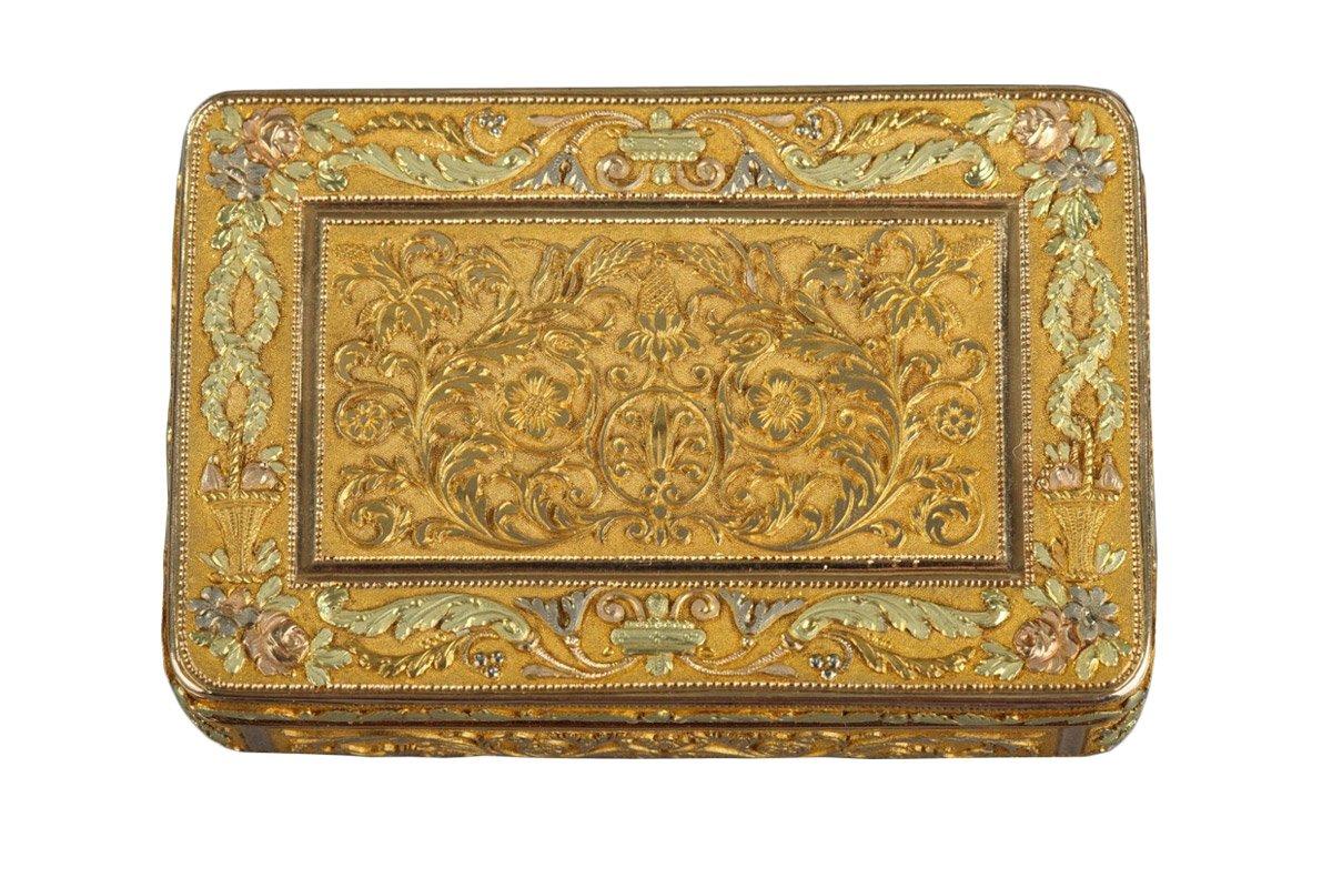 Gold Box, Early 19th Century, Restauration In Good Condition For Sale In Paris, FR