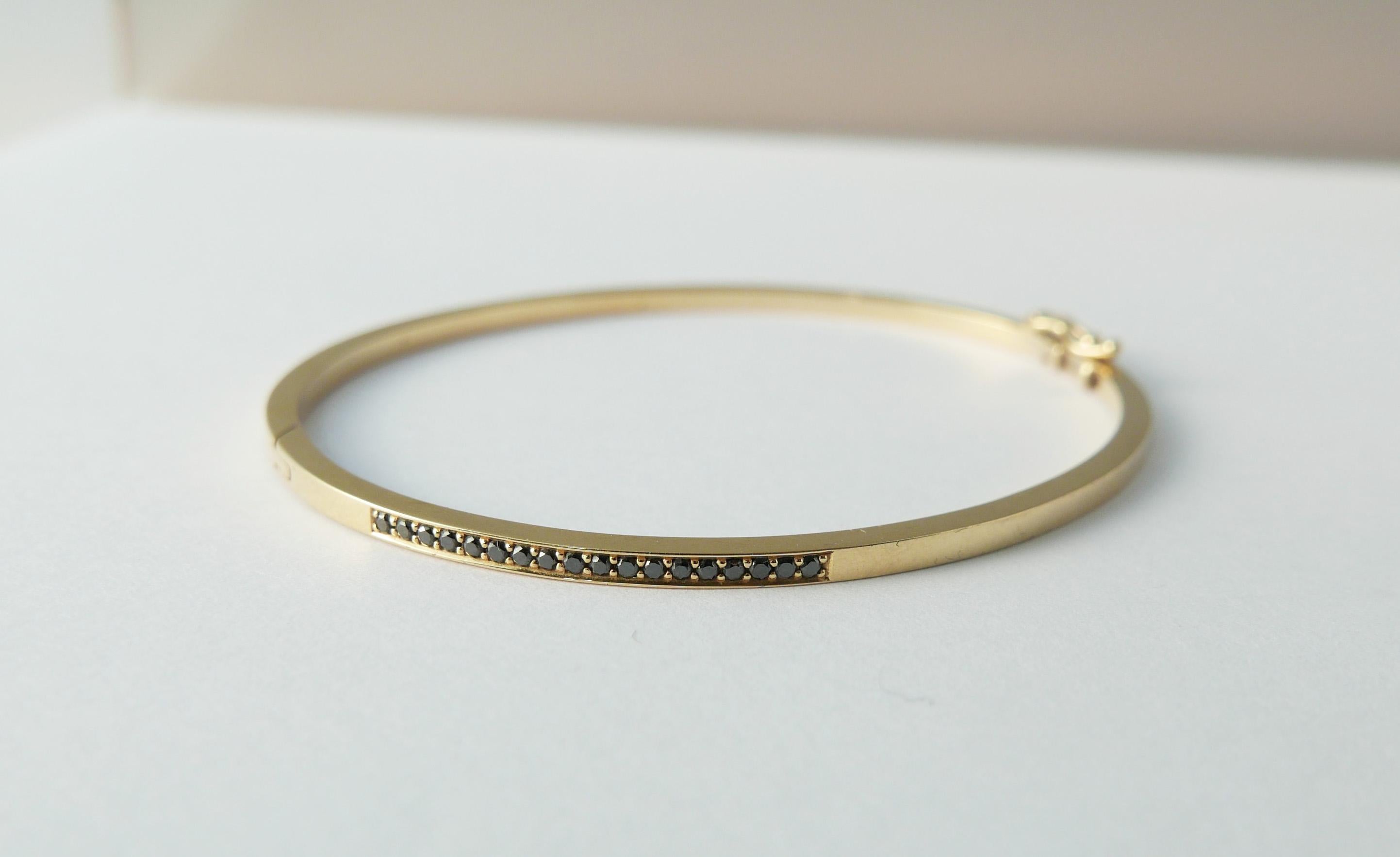 Solid Gold Hinged Bracelet with Black Diamonds by Allison Bryan In New Condition In London, GB