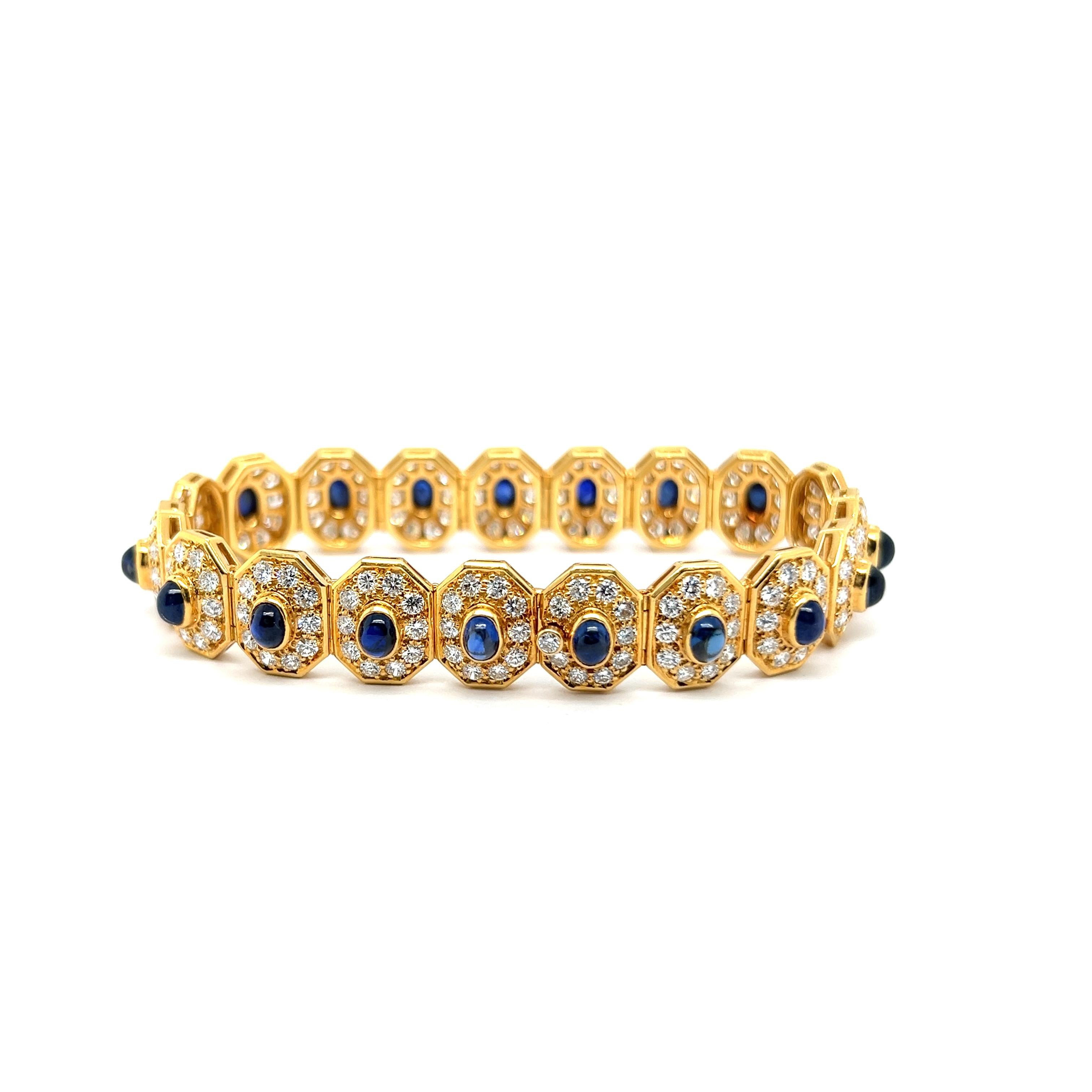Modern Bracelet with Blue Sapphires & Diamonds in 18 Karat Yellow Gold For Sale