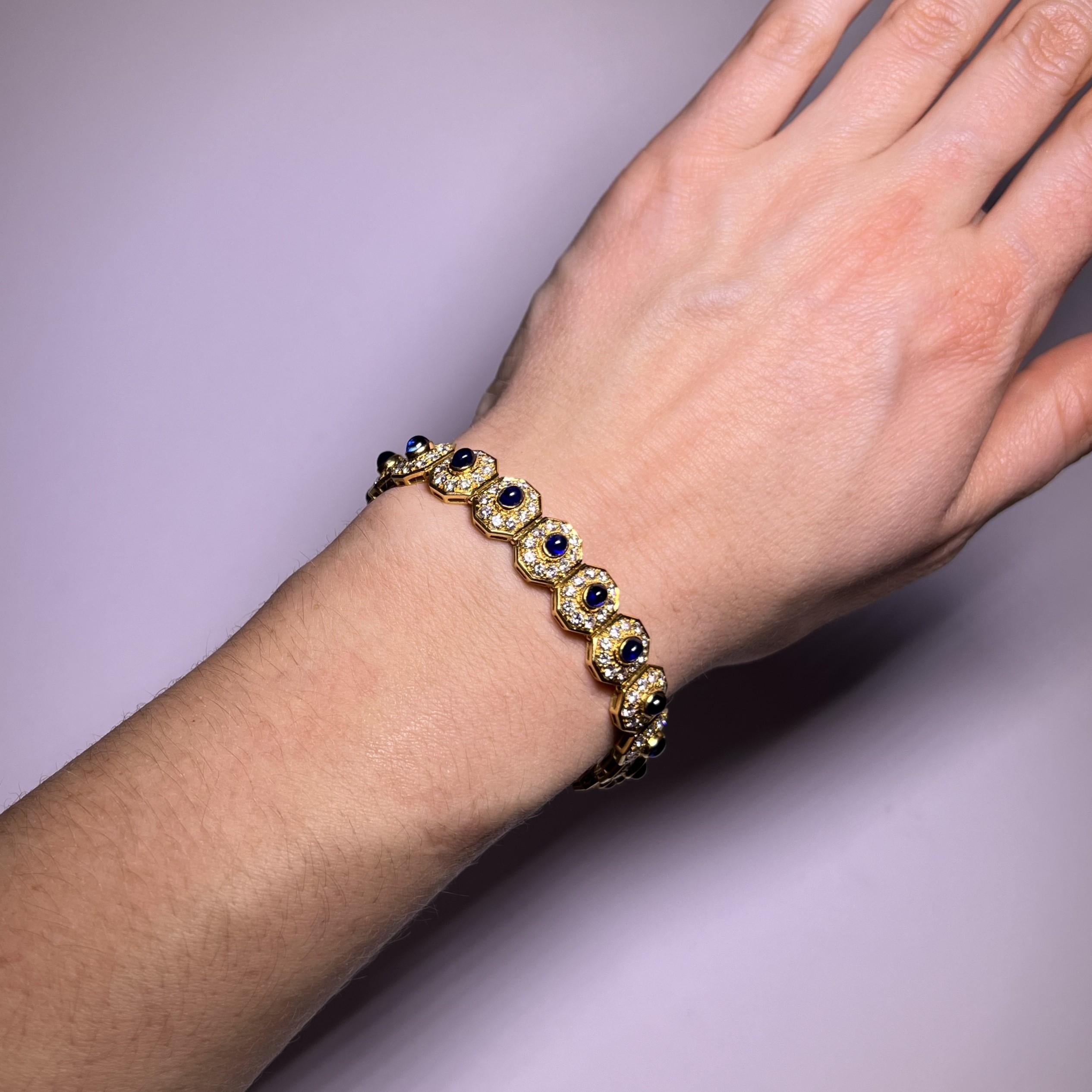 Bracelet en or jaune 18 carats avec saphirs bleus et diamants en vente 1