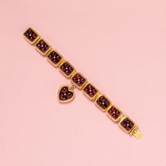 Gold bracelet with garnets and pearls