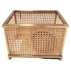 Fioriera in ottone dorato, Cachepot Jardinière Rattan Paglia di Vienna  Plexiglass , anni '50