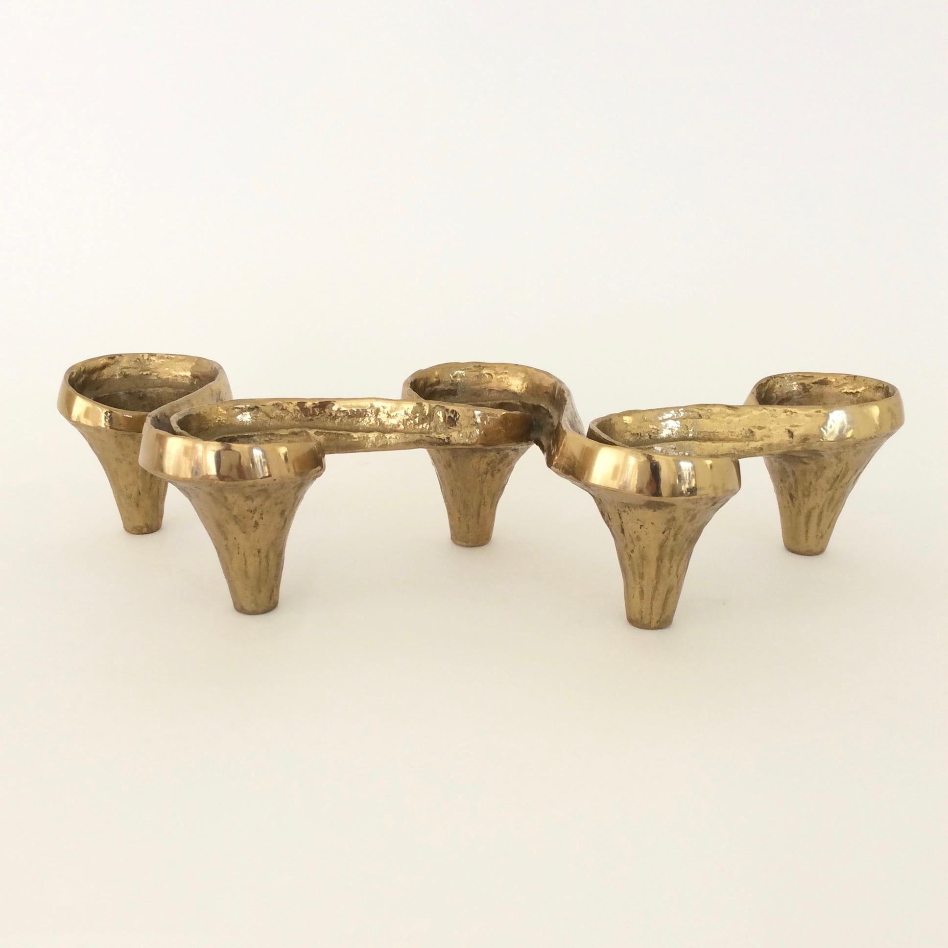Elegant gold bronze candleholders, circa 1980, France.
For five candles. Possibly designed by Garouste & Bonetti.
Dimensions: 33 cm W, 13 cm D, 7 cm H.
Good original condition.
We ship worldwide.