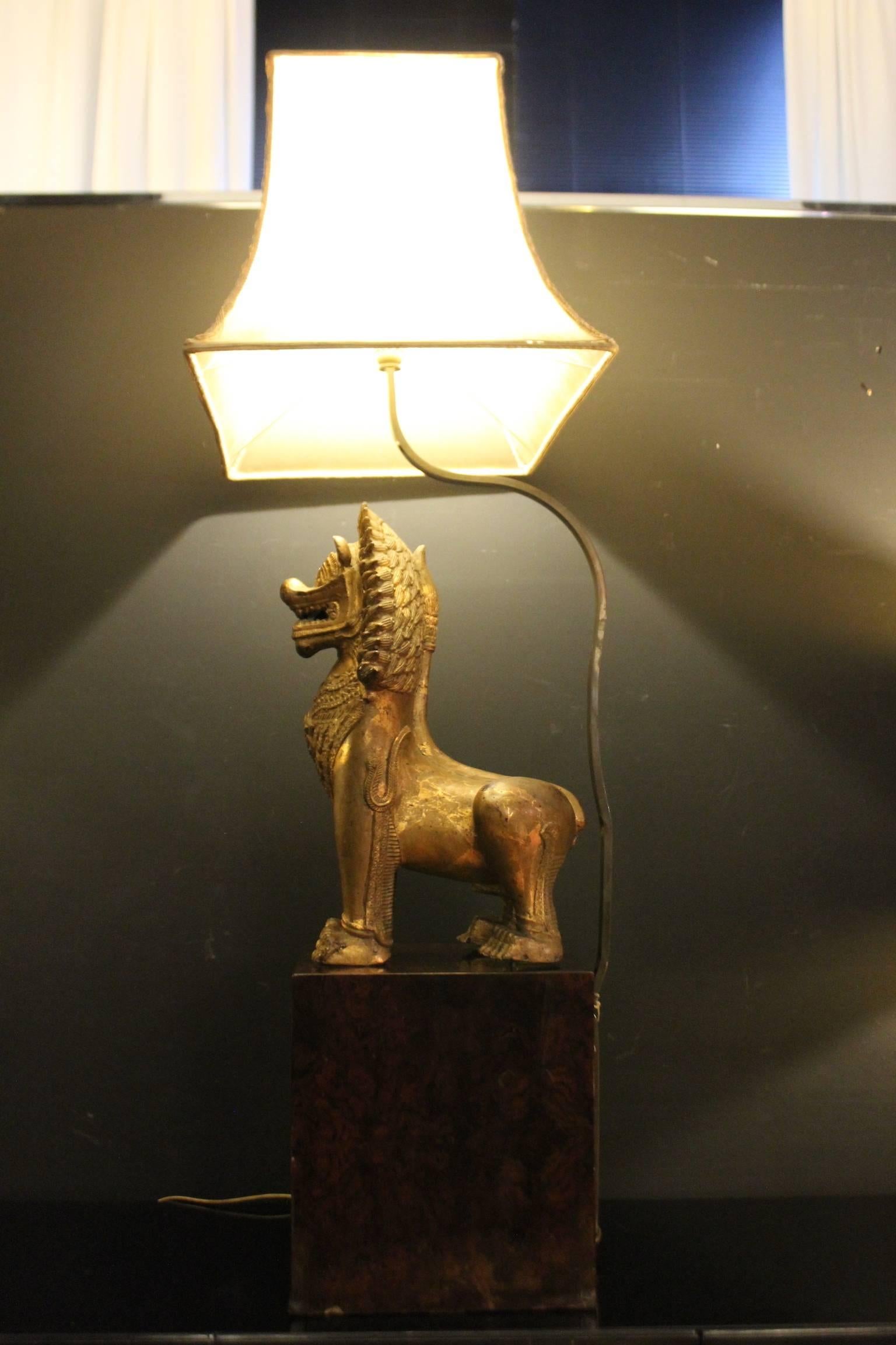 gold dog lamp