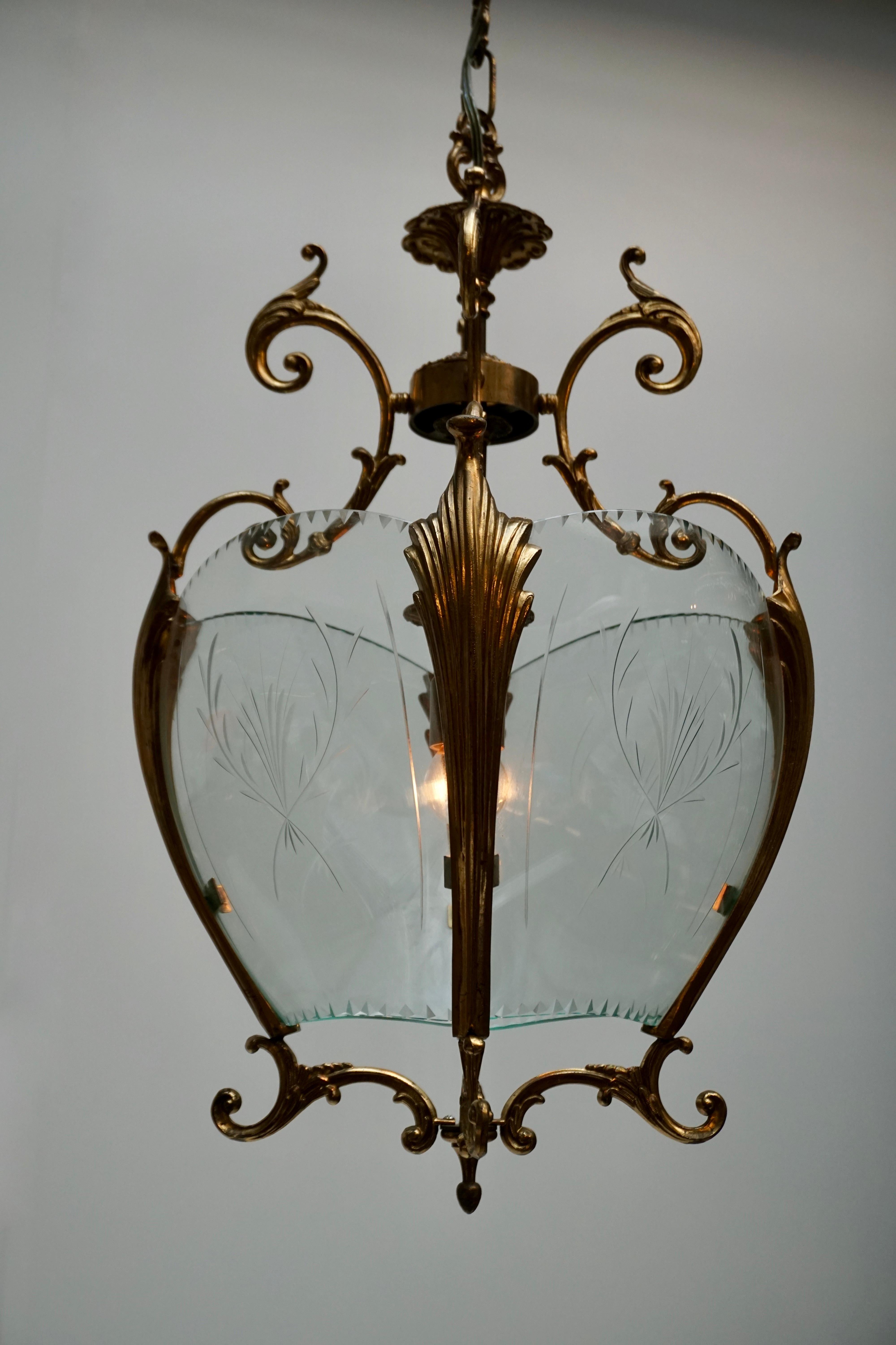 20th Century Gold Bronze Hall Lantern with Finely Cut Glass, circa 1950s For Sale
