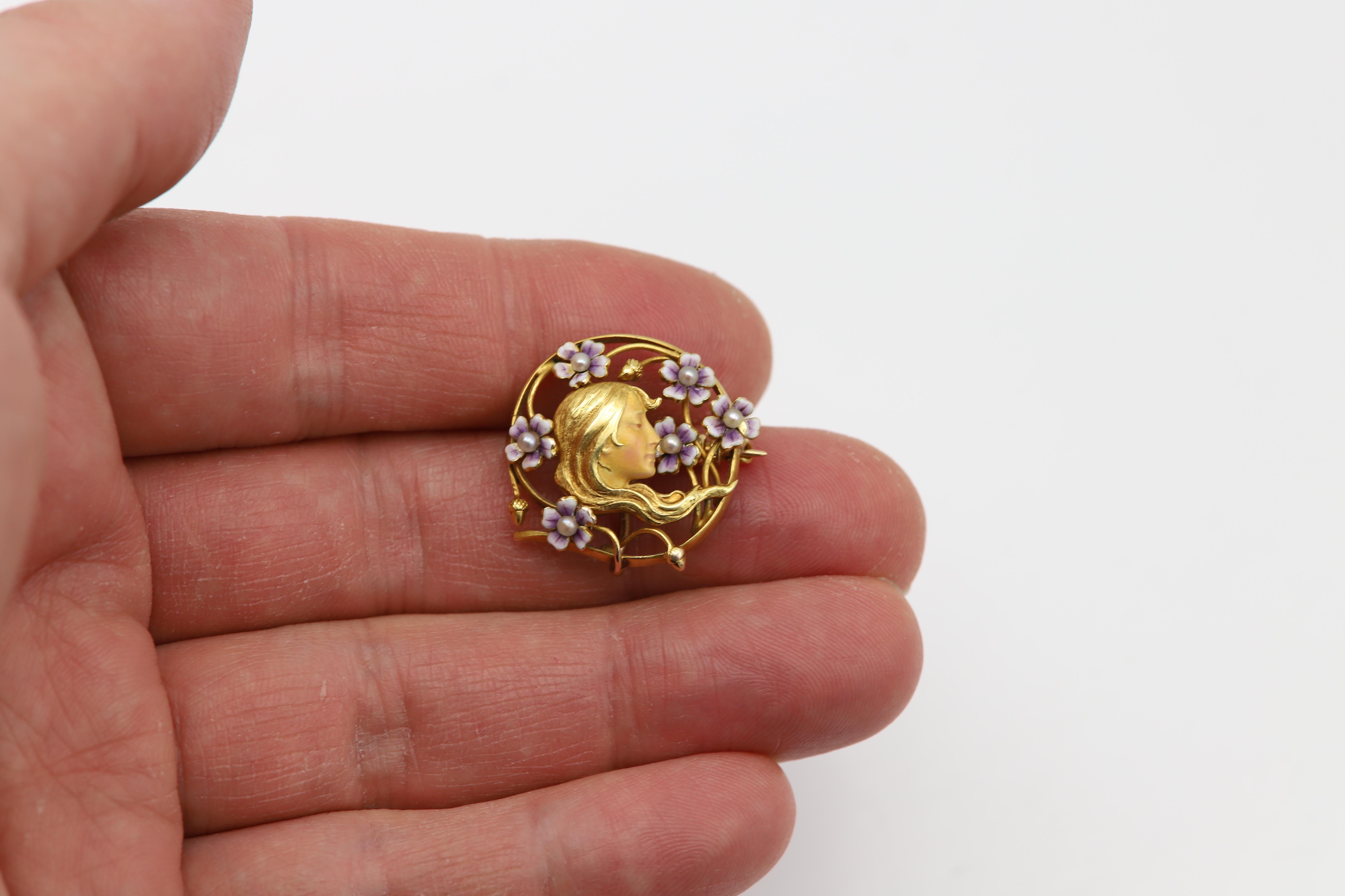 Gold Brooch Pin Circa early 1900's Art Nouveau Enamel Girl and Flowers 14 Karat In Good Condition For Sale In Brooklyn, NY