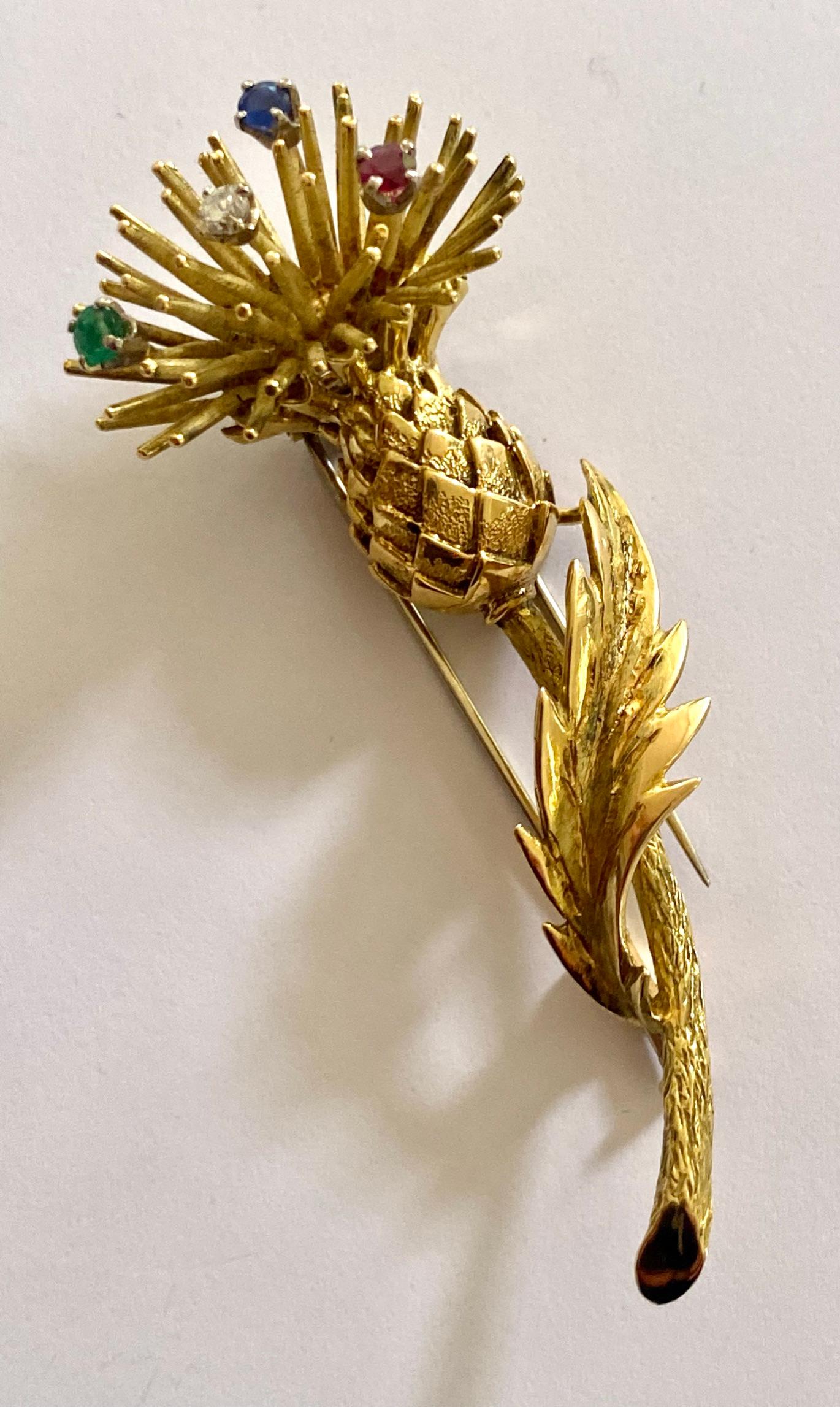 Brilliant Cut Gold Brooch, Pineapple, France, 1960 For Sale