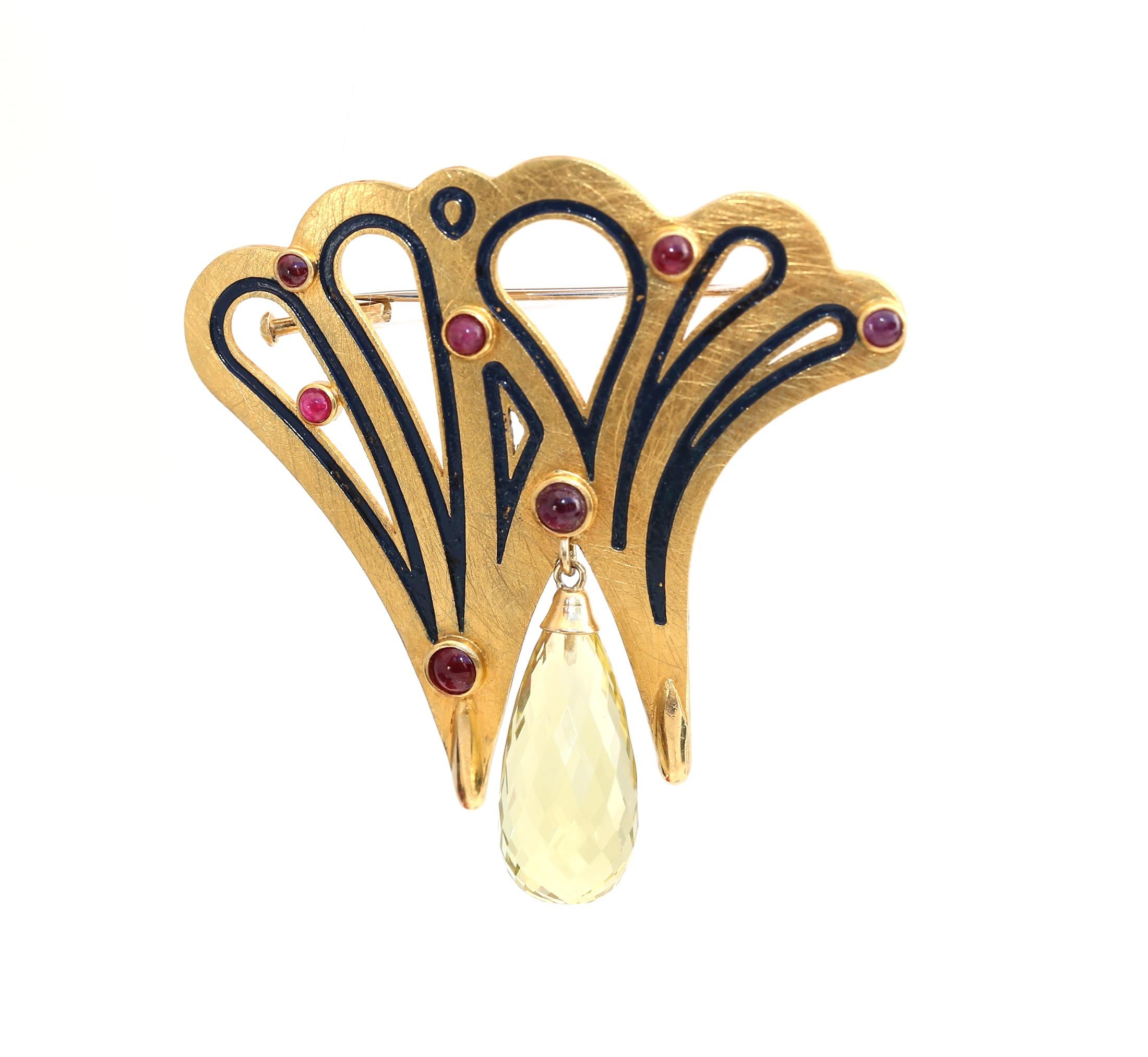 Black enamel Art Deco ornament on a gold pin with a fine Citrine pear-shaped stone. 
Stylish outfit item with history.
1940. Stamped 750. 
Dimensions: 2.3 inch (59mm) by 2.2 inch (56mm)  Weight: 13.6 gr (0.47 oz)
