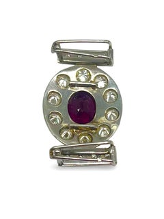 Gold brooch with 2.5 ct ruby and 1 ct diamonds