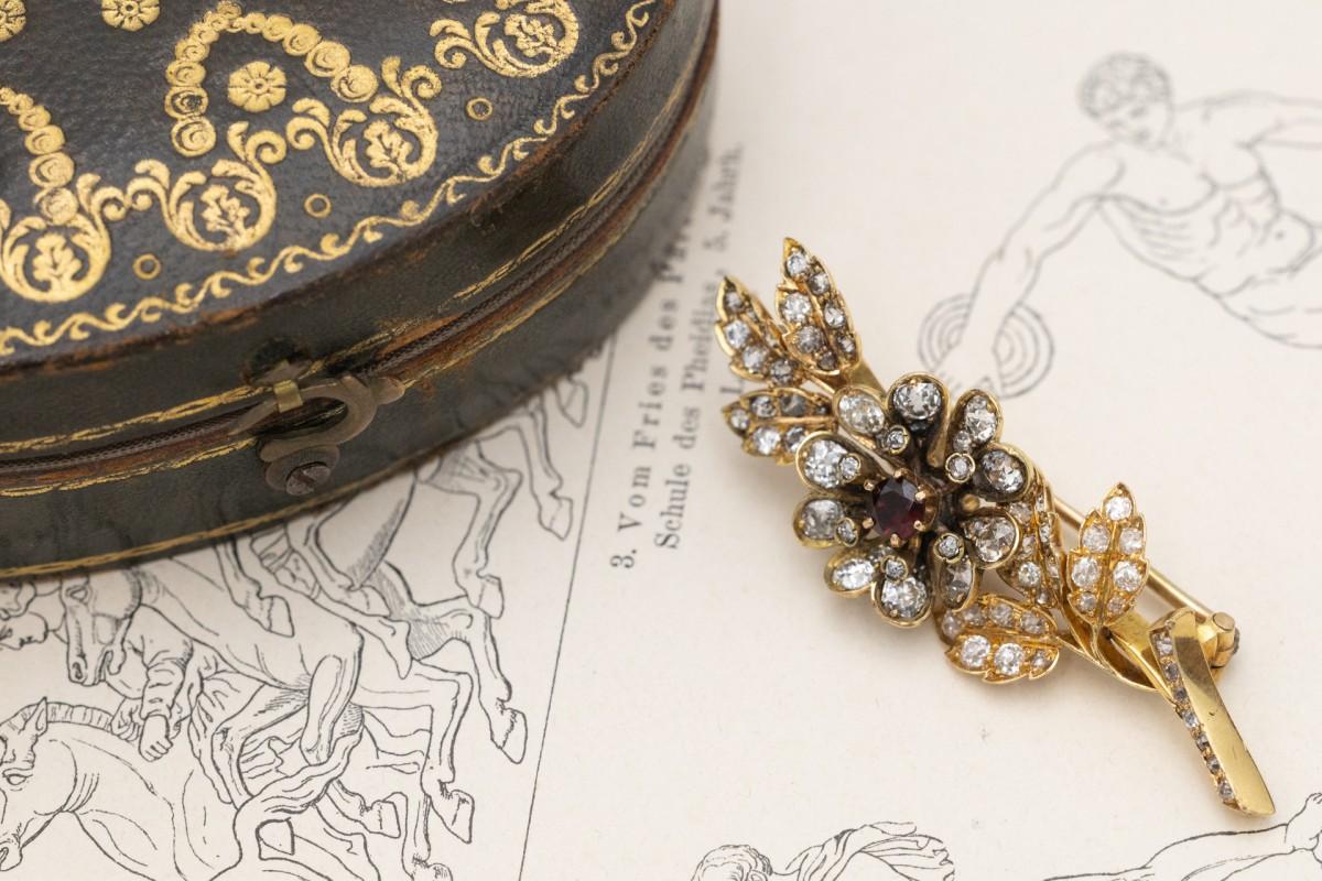 Old European Cut Gold Brooch with Garnet and 2.40ct Diamonds, Western Europe. For Sale