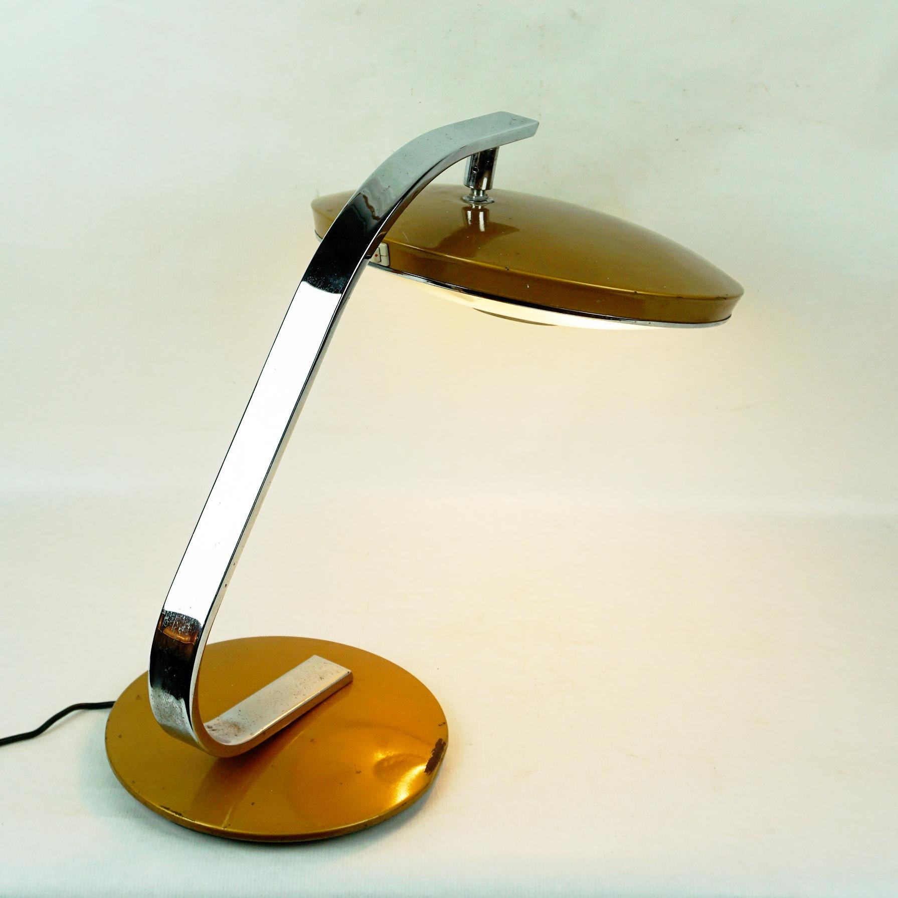 Gold Brown Metal and Chrome Midcentury Desk Lamp Mod. 520 by Fase Madrid Spain For Sale 5