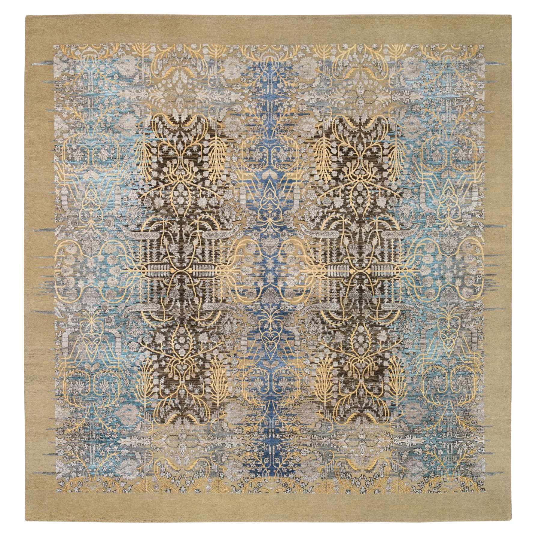 Tappeto quadrato Sarouk annodato a mano in seta marrone oro con lana testurizzata 12'0" x 12'2" in vendita