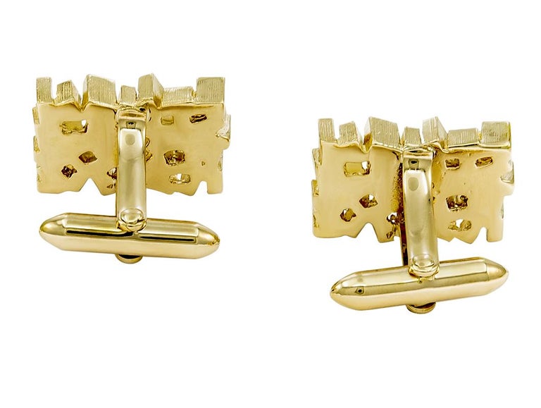 Gold Brutalist Cufflinks In Excellent Condition For Sale In New York, NY