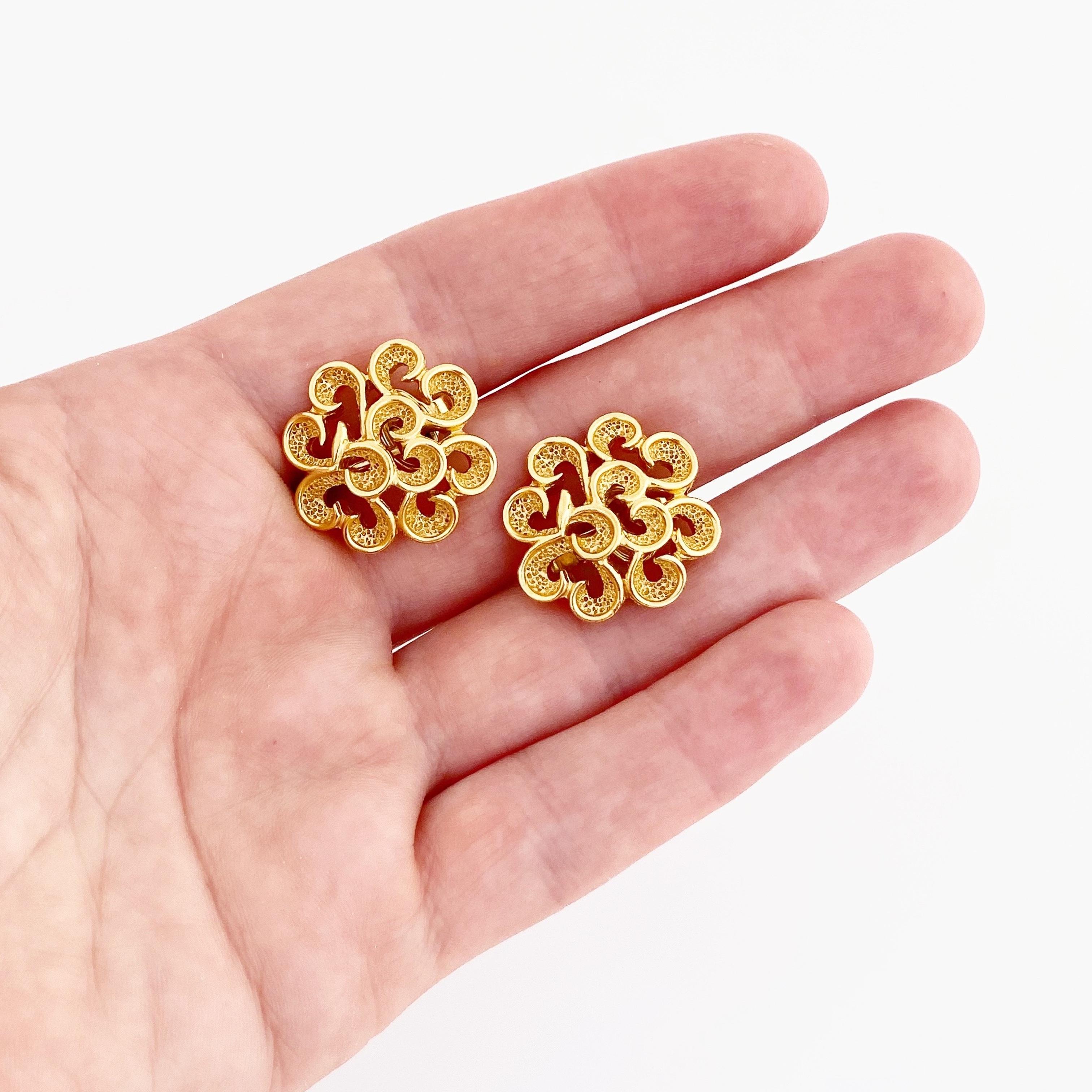 Women's Gold Brutalist Swirl Earrings By Crown Trifari, 1960s