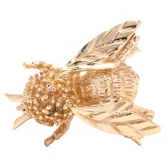 Gold Bumble Bee Brooch, 14KT Yellow Gold, Length 3/4 inch, Simple Bee Brooch