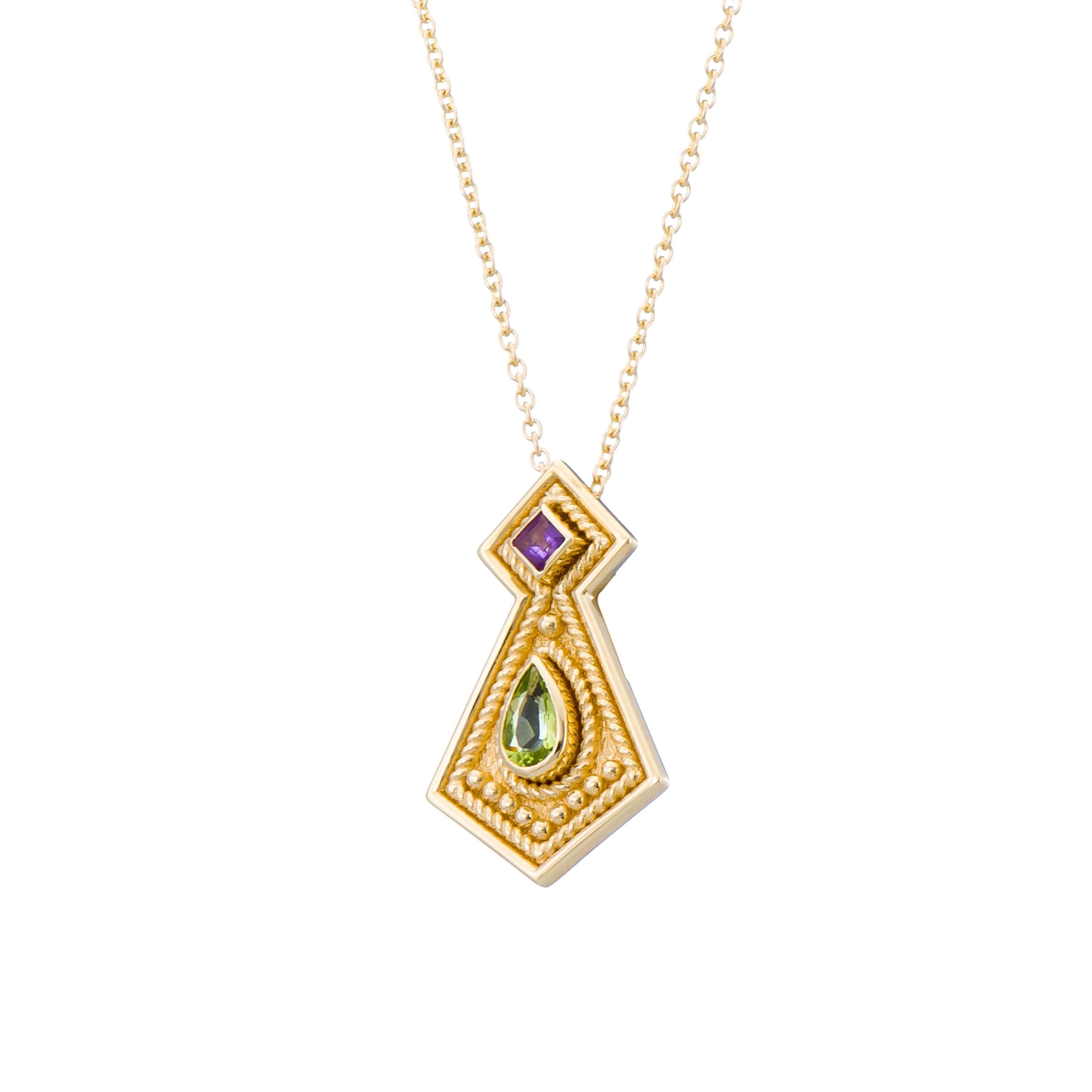 Gold Byzantine Pendant with Amethyst and Peridot In New Condition For Sale In Athens, GR