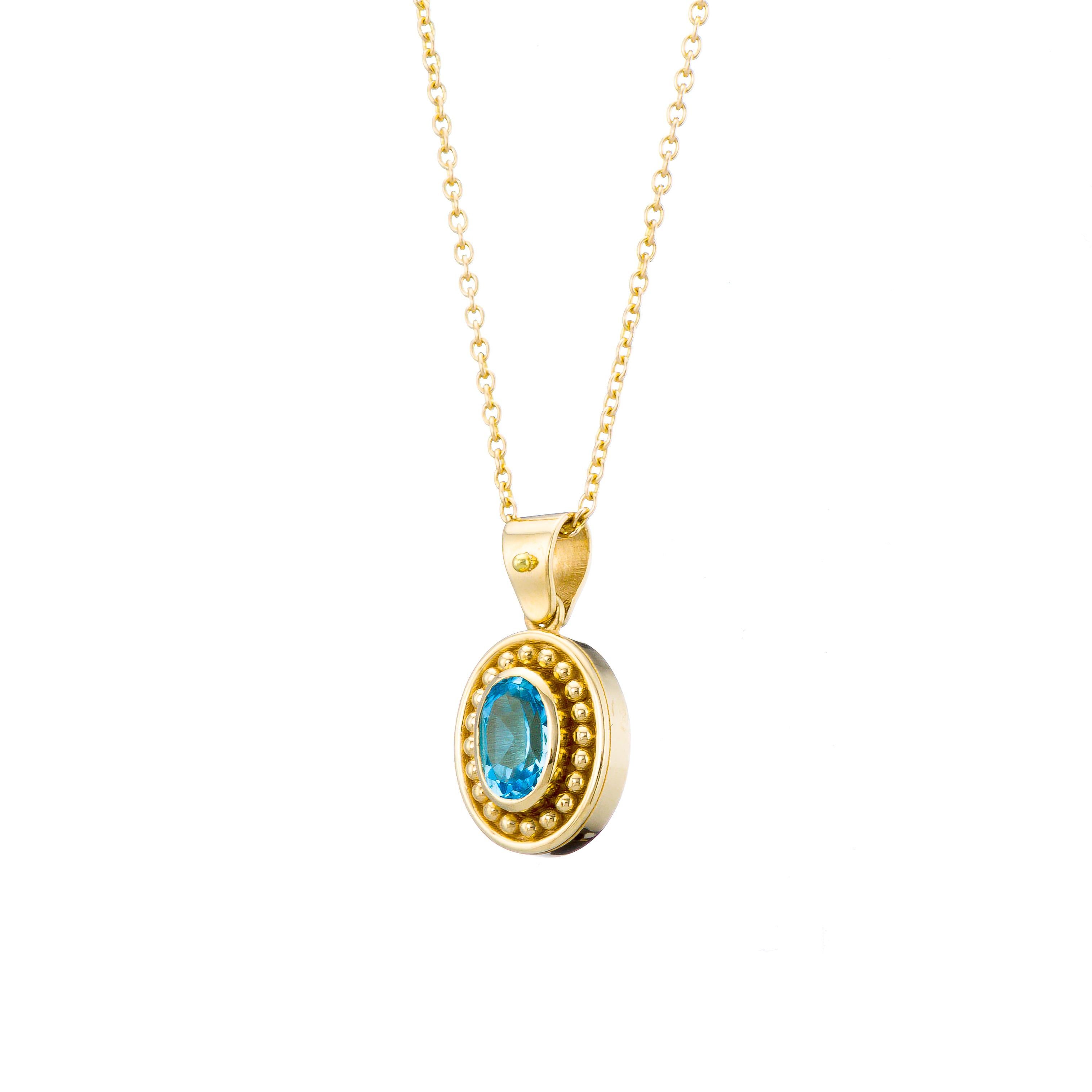 Gold Byzantine Pendant with Swiss Blue Topaz In New Condition For Sale In Athens, GR