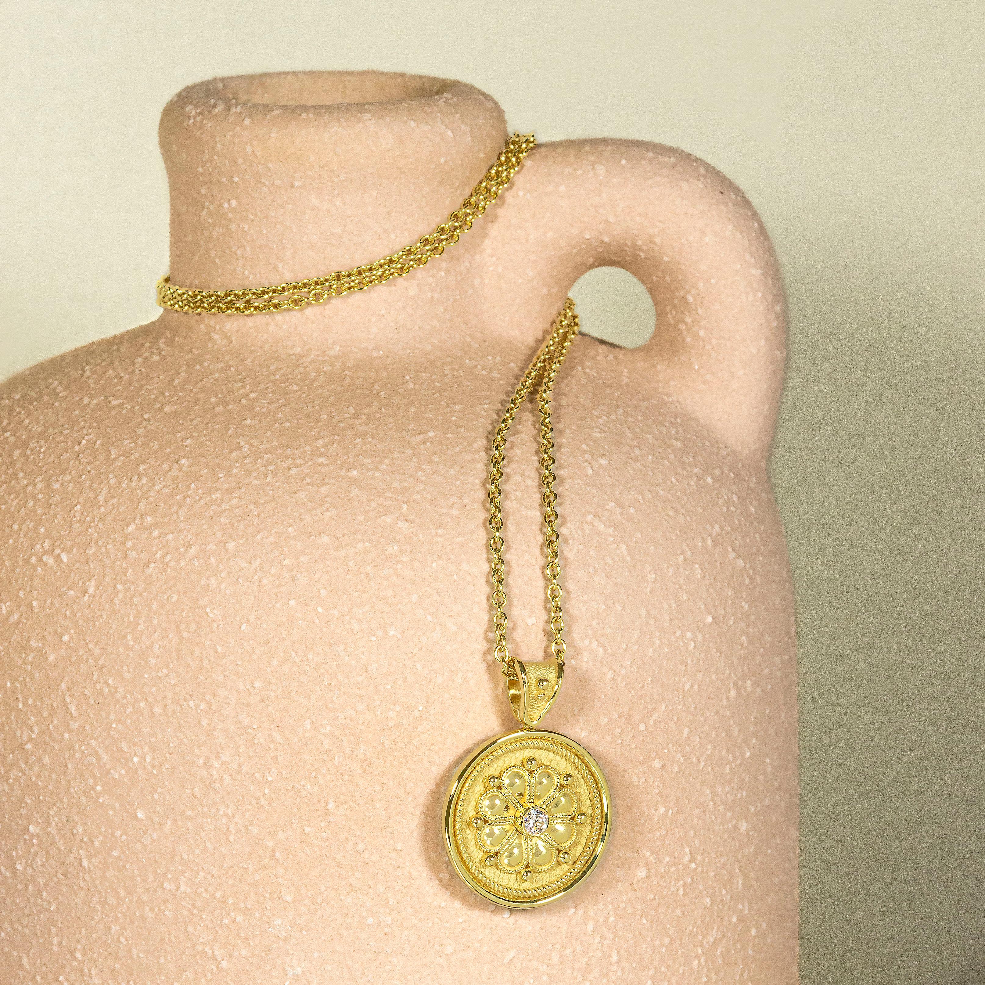 Brilliant Cut Gold Byzantine Round Flower Pendant with Diamond For Sale