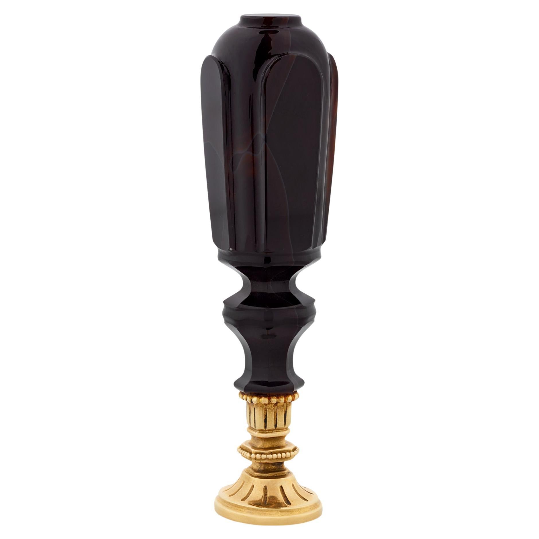 Gold Carnelian Armorial Seal with Agate Handle