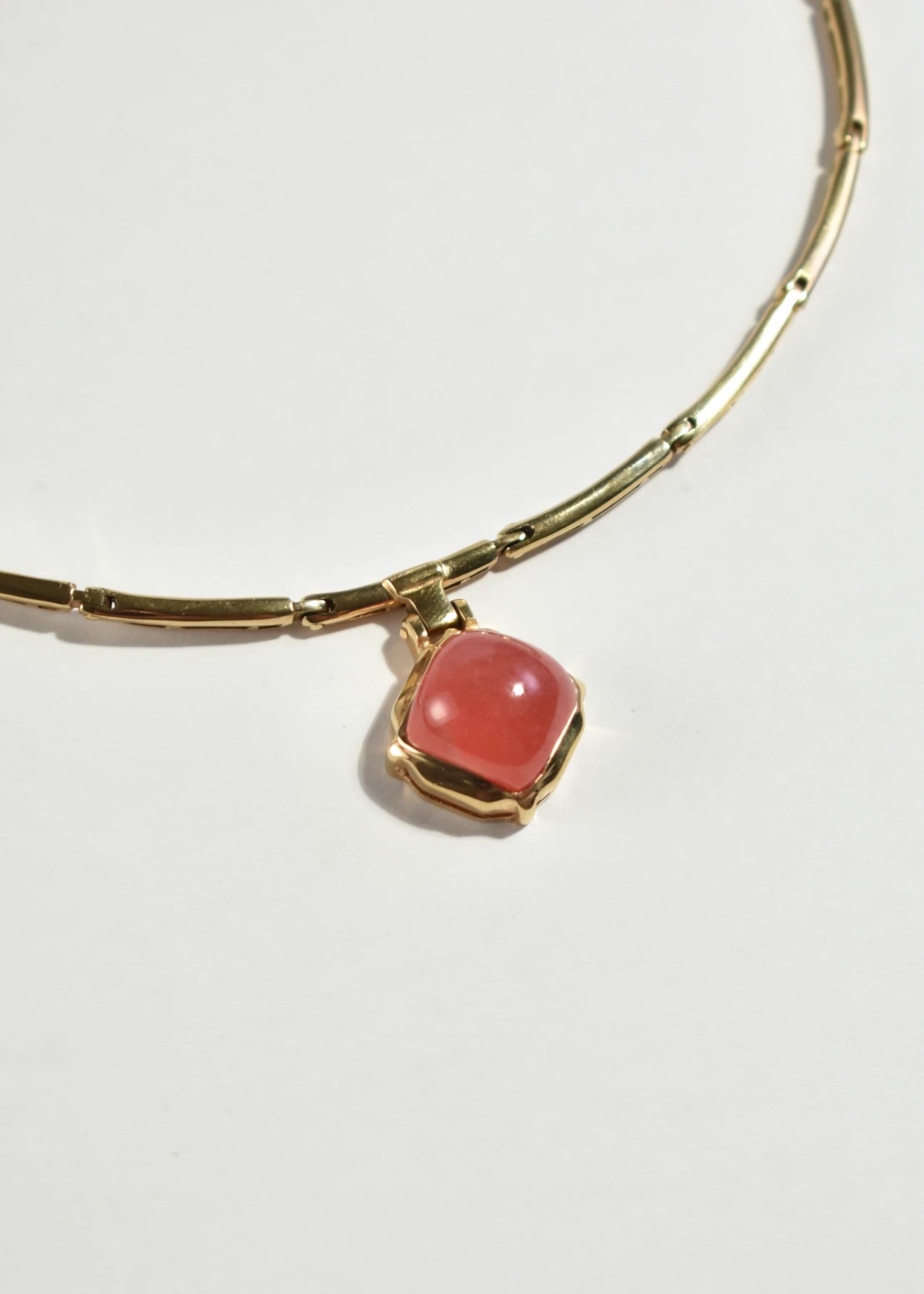 Gold Carnelian Collar Necklace In Good Condition In Richmond, VA