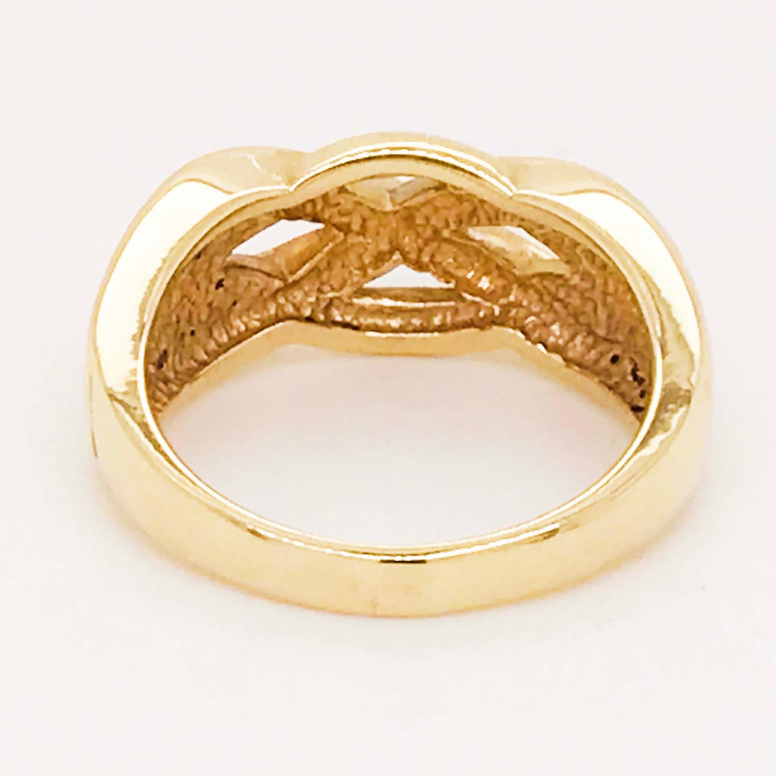 Gold Celtic Knot Men's Ring, 14 Karat Yellow Gold Celtic Trinity Knot Band 6mm In New Condition In Austin, TX