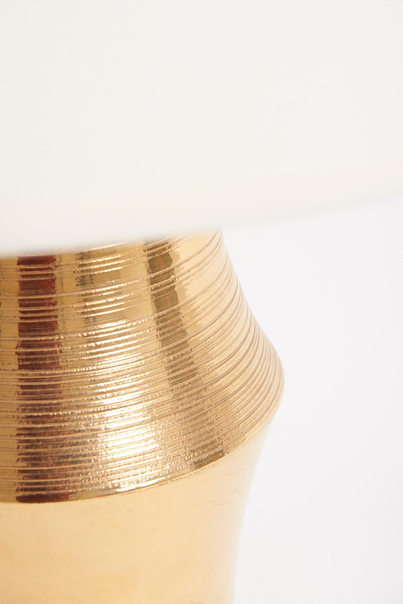 italien Lampe de table en céramique dorée de Bitossi en vente