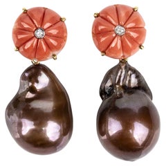 Gold, Cerasuolo Coral, Freshwater Pearls and Diamonds, Earrings