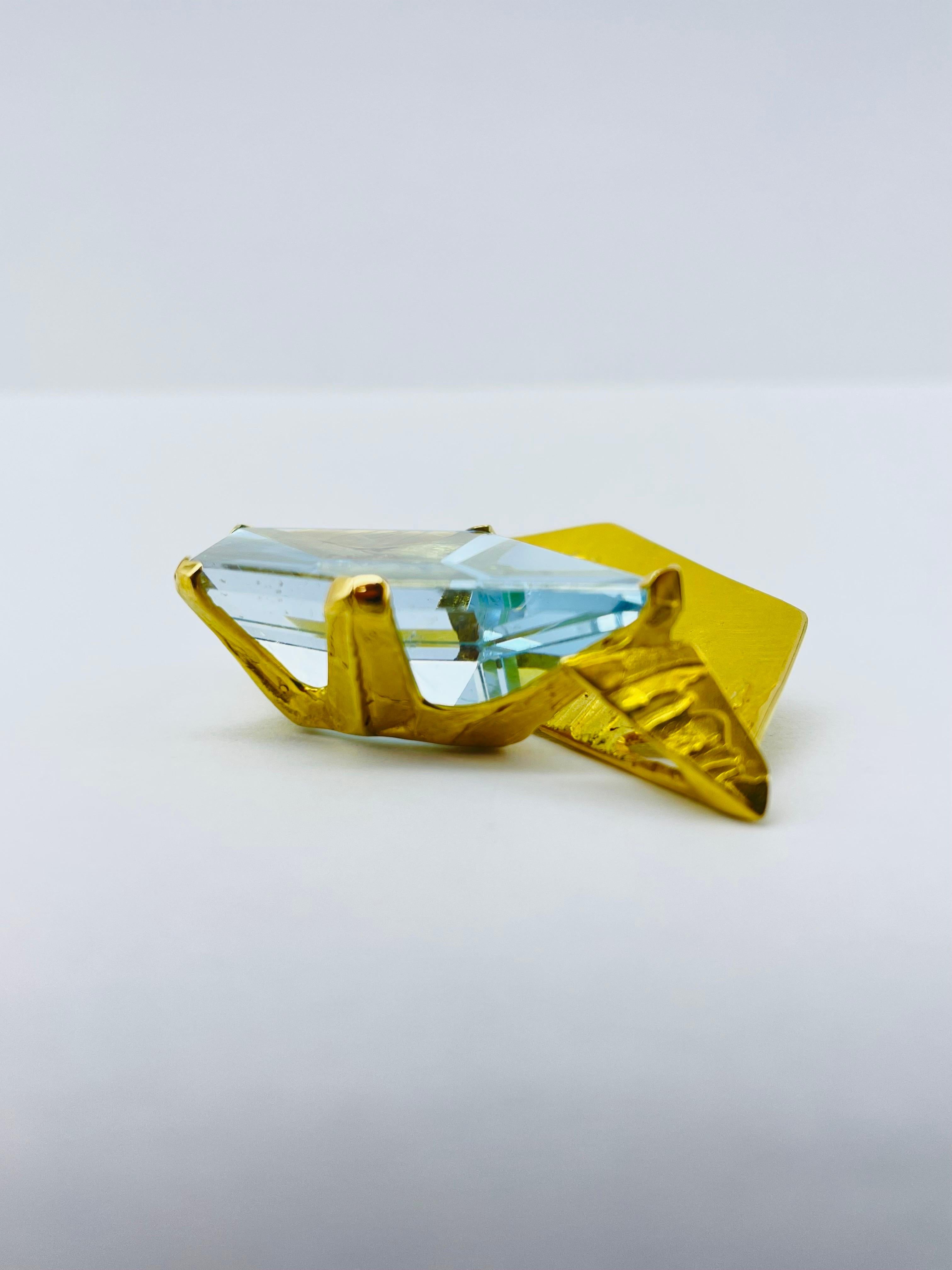 Pendentif en or avec topaze bleue Wurzbacher en vente 2