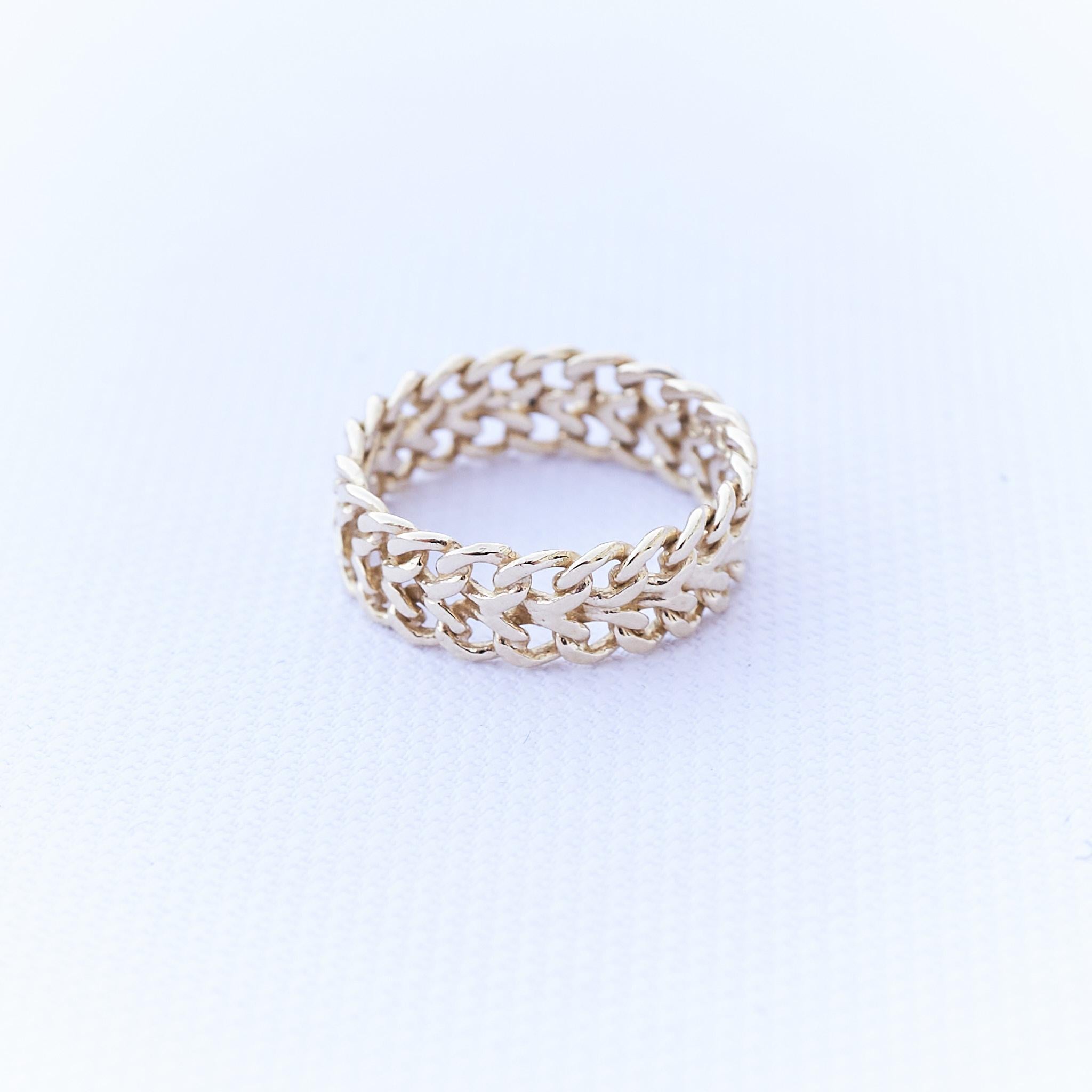 Gold Chain Ring Unisex J Dauphin In New Condition For Sale In Los Angeles, CA