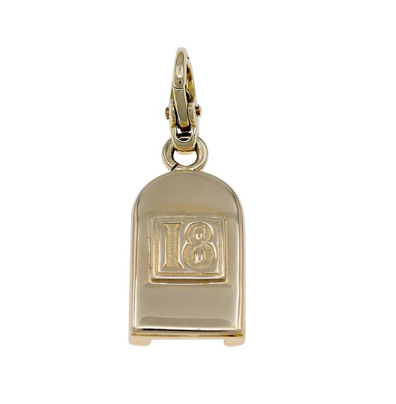 Gold Chanel Door Charm In Excellent Condition For Sale In New York, NY